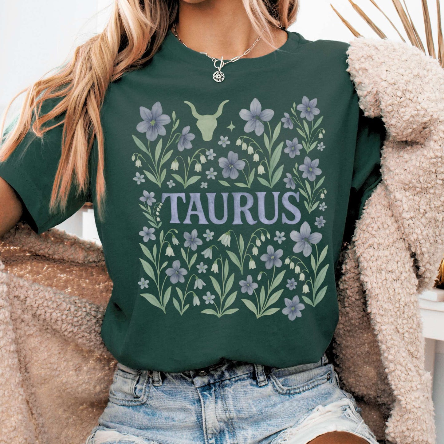 T-Shirt Forest / S Taurus Bella T-Shirt – Retro Floral Zodiac Tee The Mystic Eden