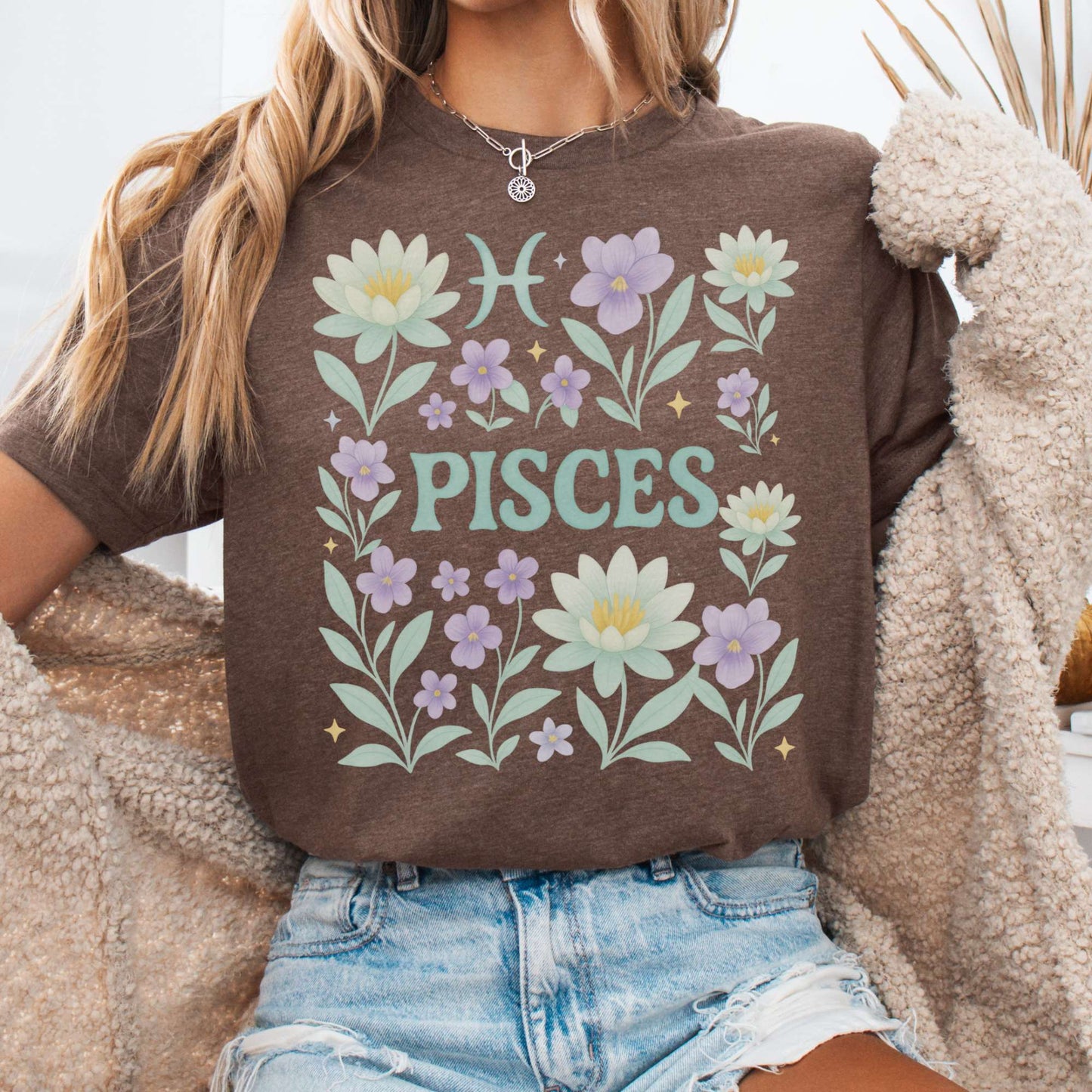T-Shirt Heather Brown / S Pisces Bella T-Shirt – Retro Floral Zodiac Tee The Mystic Eden