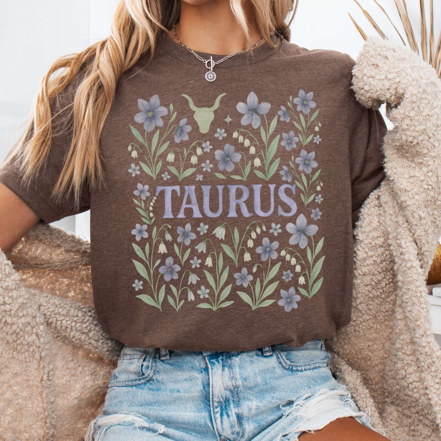 T-Shirt Heather Brown / S Taurus Bella T-Shirt – Retro Floral Zodiac Tee The Mystic Eden