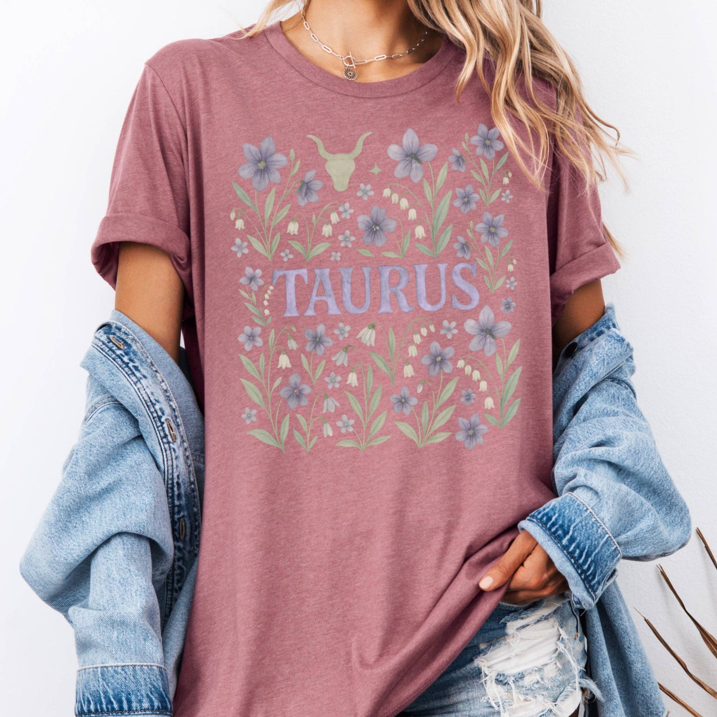 T-Shirt Heather Mauve / S Taurus Bella T-Shirt – Retro Floral Zodiac Tee The Mystic Eden