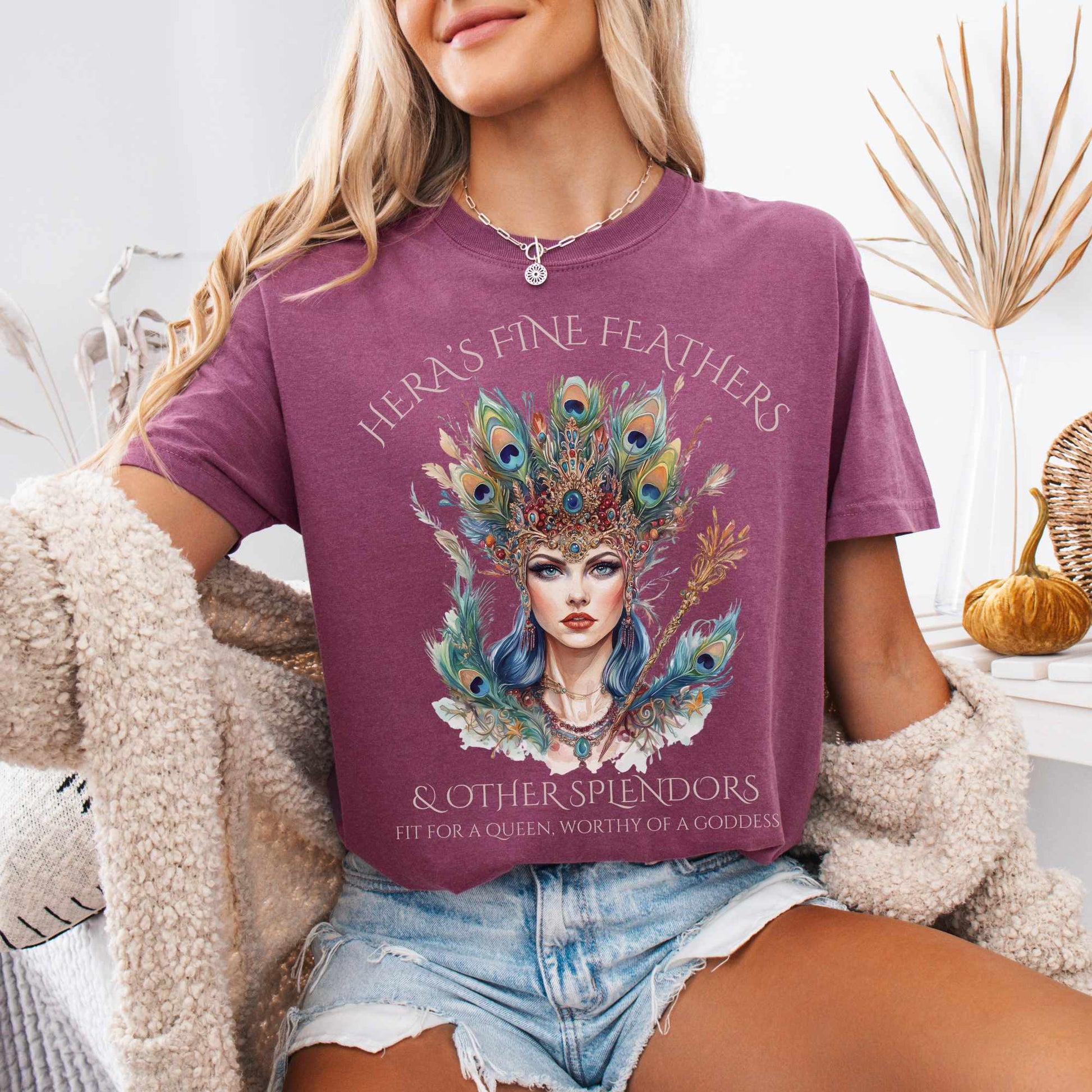 T-Shirt Hera's Fine Feathers & Other Splendors Tee The Mystic Eden