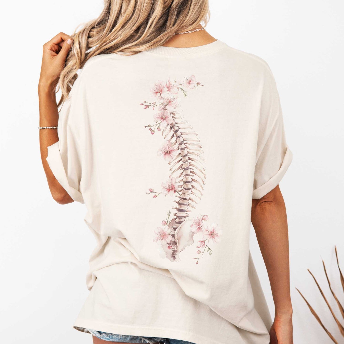 T-Shirt Ivory / S Blossom Backbone Shirt The Mystic Eden