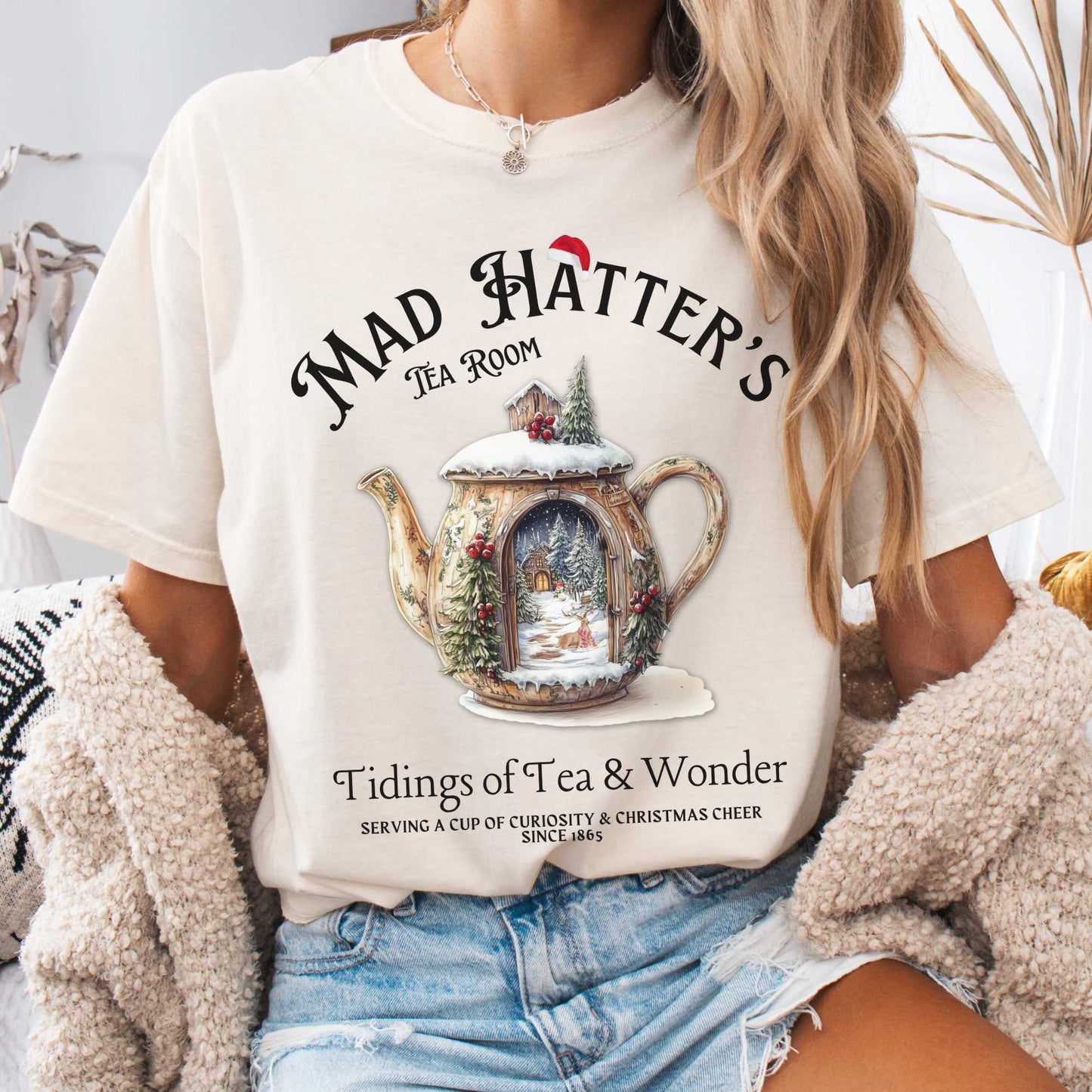 T-Shirt Ivory / S Christmas Vintage Mad Hatter's Tea Room Shirt - Christmas Edition Tee The Mystic Eden
