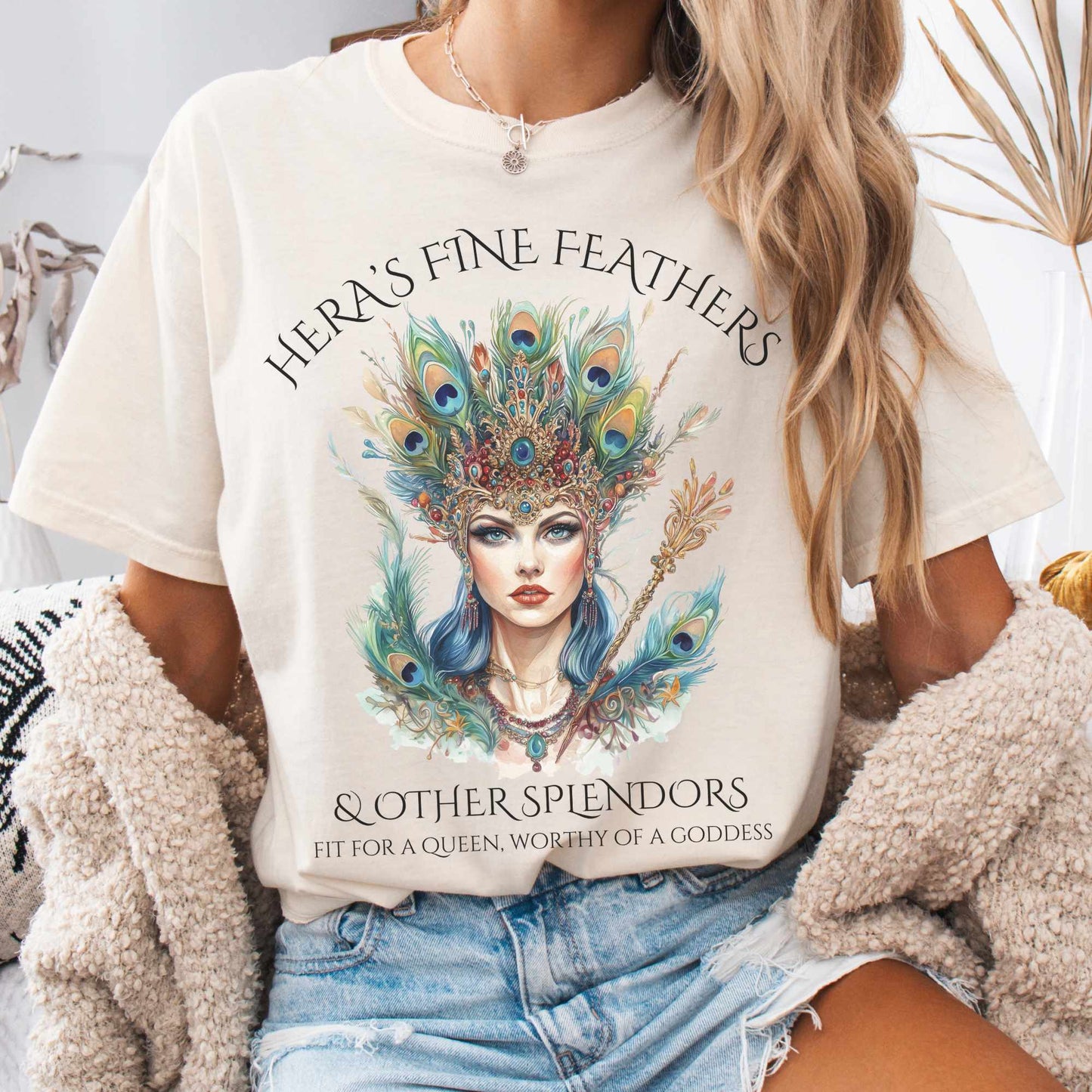 T-Shirt Ivory / S Hera's Fine Feathers & Other Splendors Tee The Mystic Eden