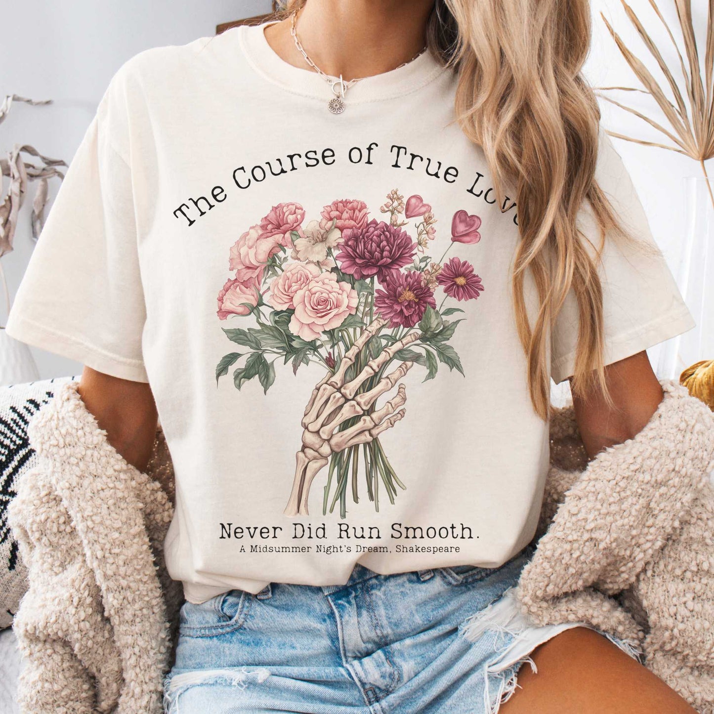 T-Shirt Ivory / S The Course of True Love Never Did Run Smooth - Shakespeare Shirt The Mystic Eden