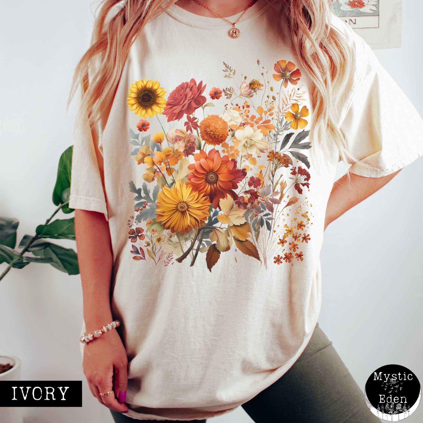 T-Shirt Ivory / S Vintage cottagecore fall aesthetic floral shirt The Mystic Eden