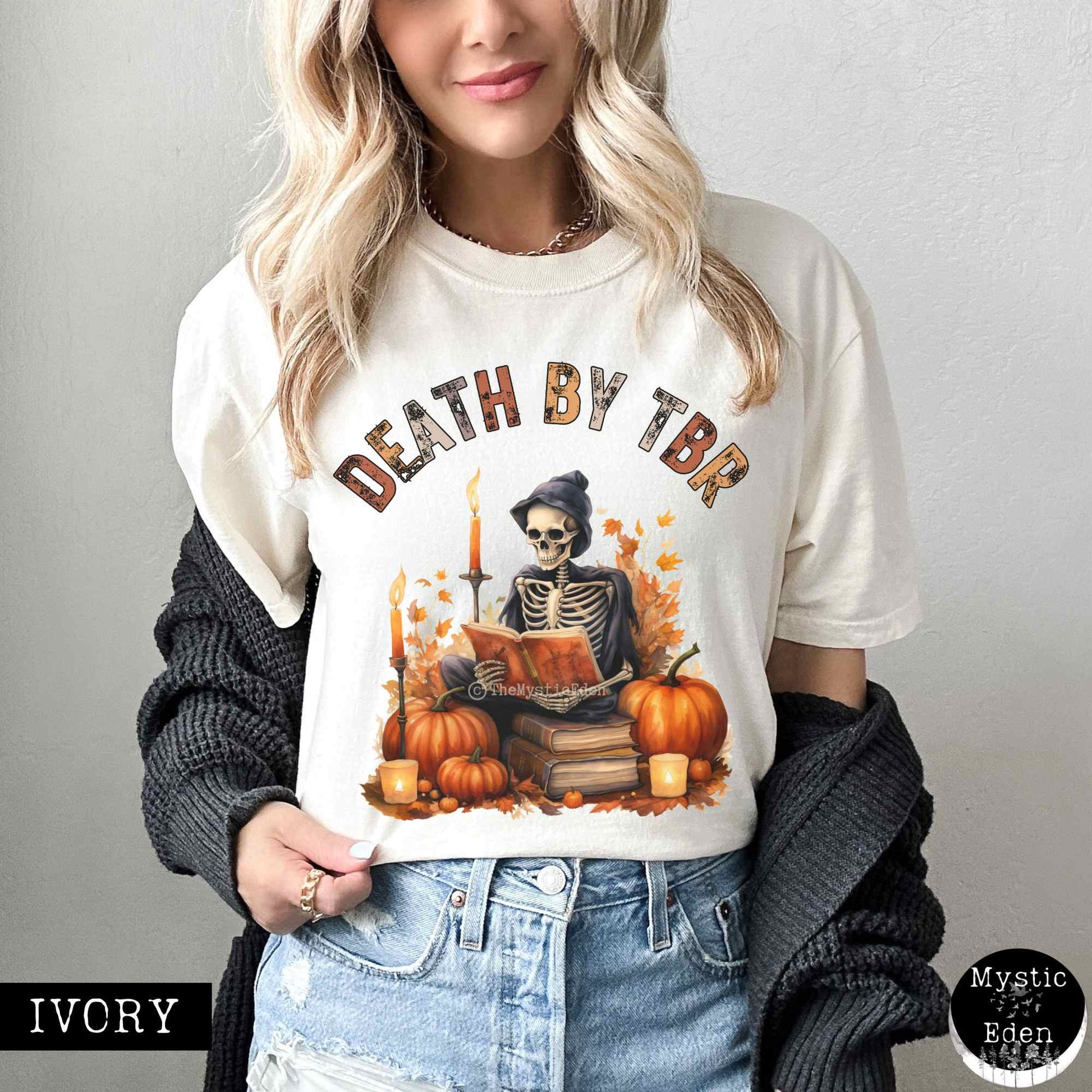 T-Shirt Ivory / S Vintage Death by TBR Bookish Shirt The Mystic Eden