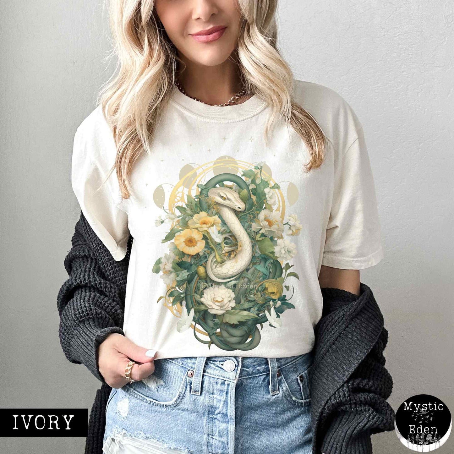 T-Shirt Ivory / S Vintage Whimsical Snake Shirt The Mystic Eden