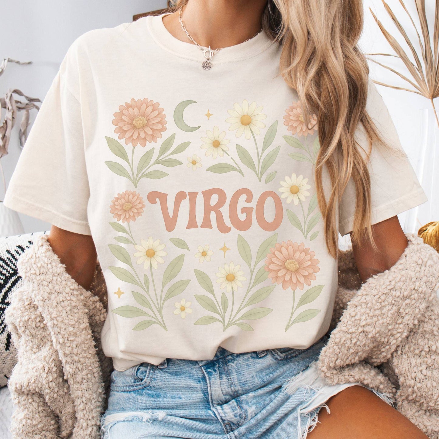 T-Shirt Ivory / S Virgo T-Shirt – Retro Floral Zodiac Tee The Mystic Eden