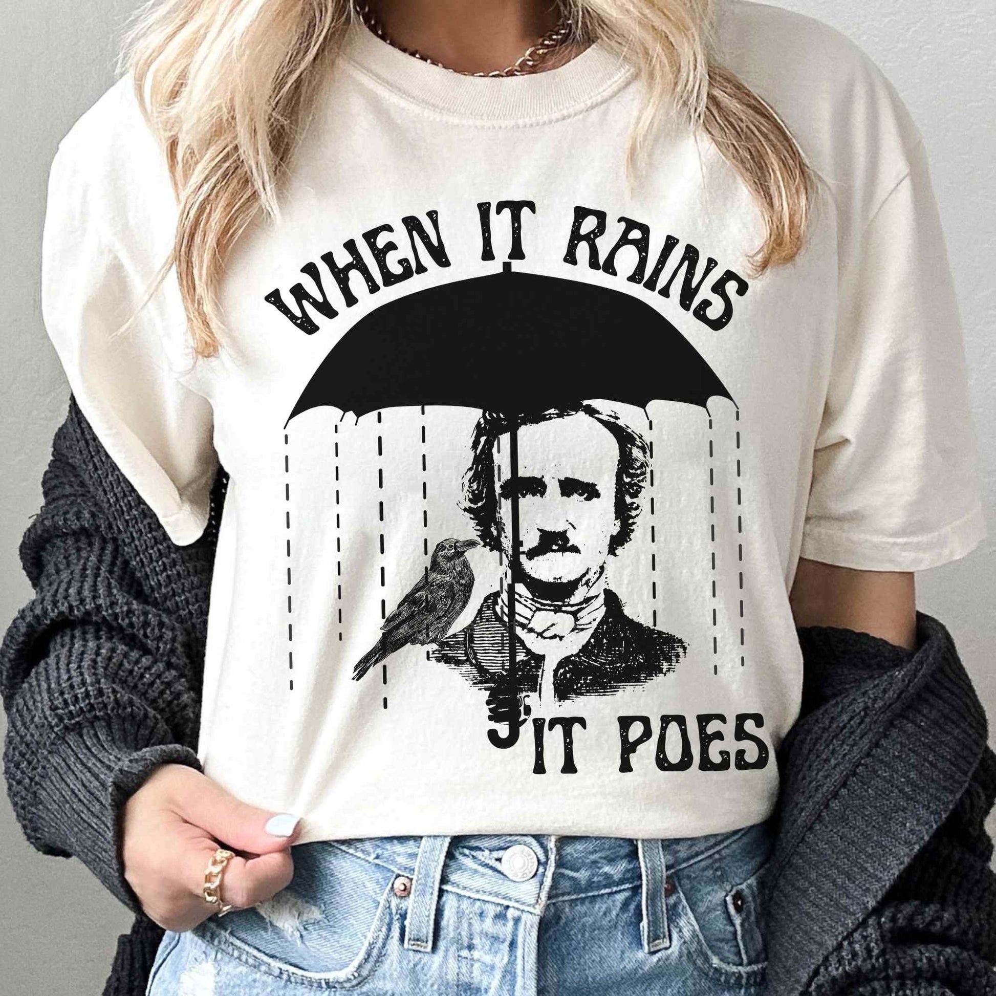 T-Shirt Ivory / S When It Rains It Poes Tee The Mystic Eden