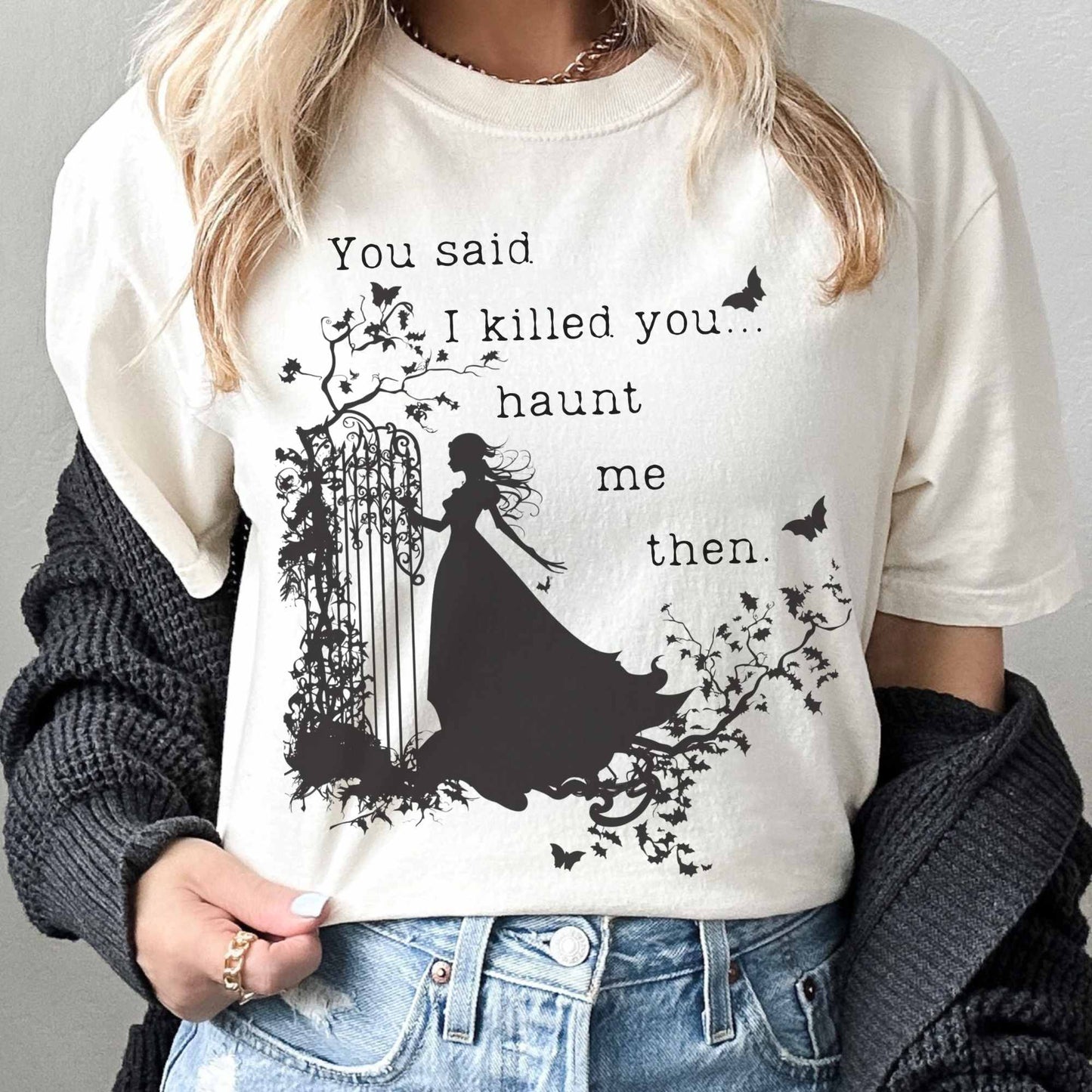 T-Shirt Ivory / S Wuthering Heights Emily Bronte Halloween Shirt The Mystic Eden