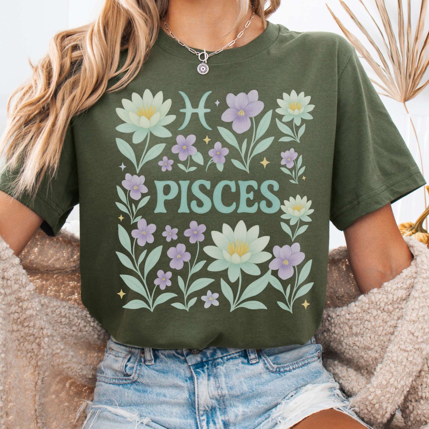 T-Shirt Military Green / S Pisces Bella T-Shirt – Retro Floral Zodiac Tee The Mystic Eden