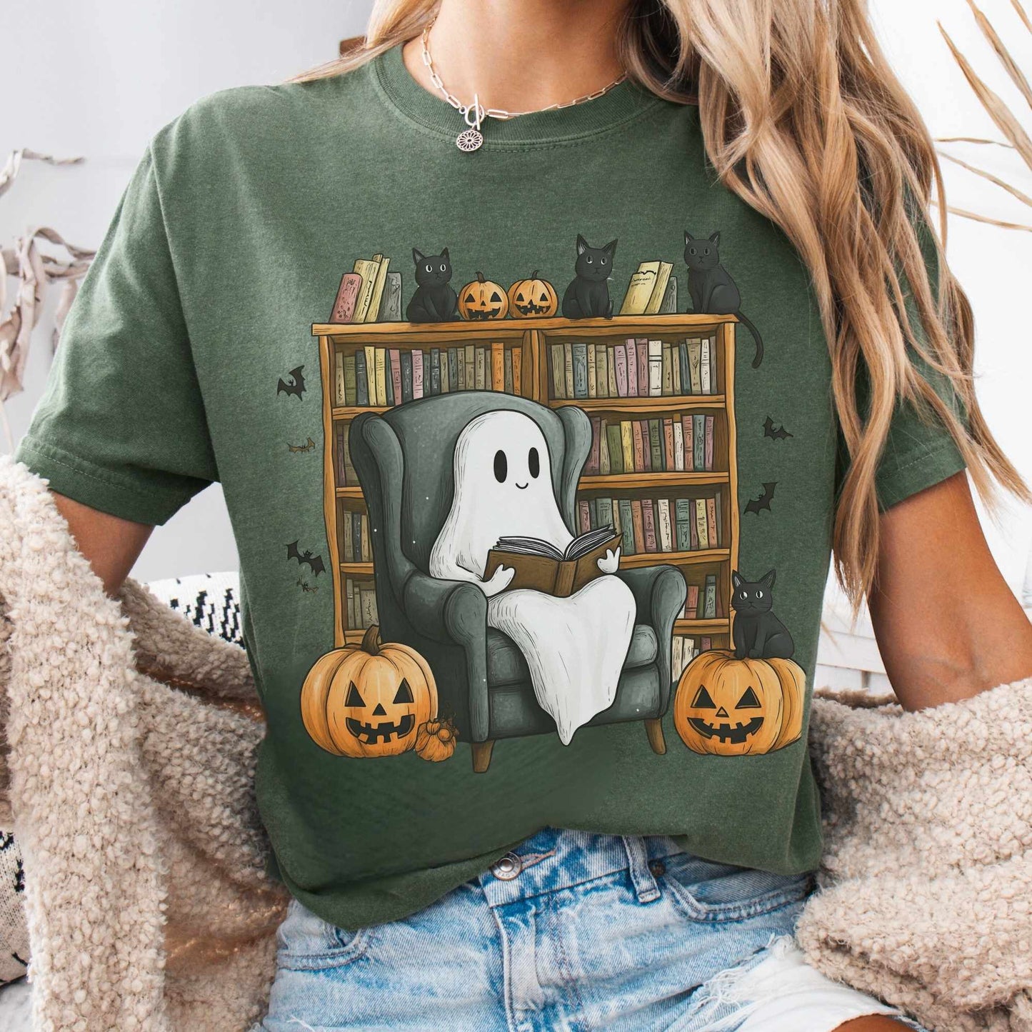 T-Shirt Moss / S Cute Reading Ghosts & Black Cats Shirt The Mystic Eden