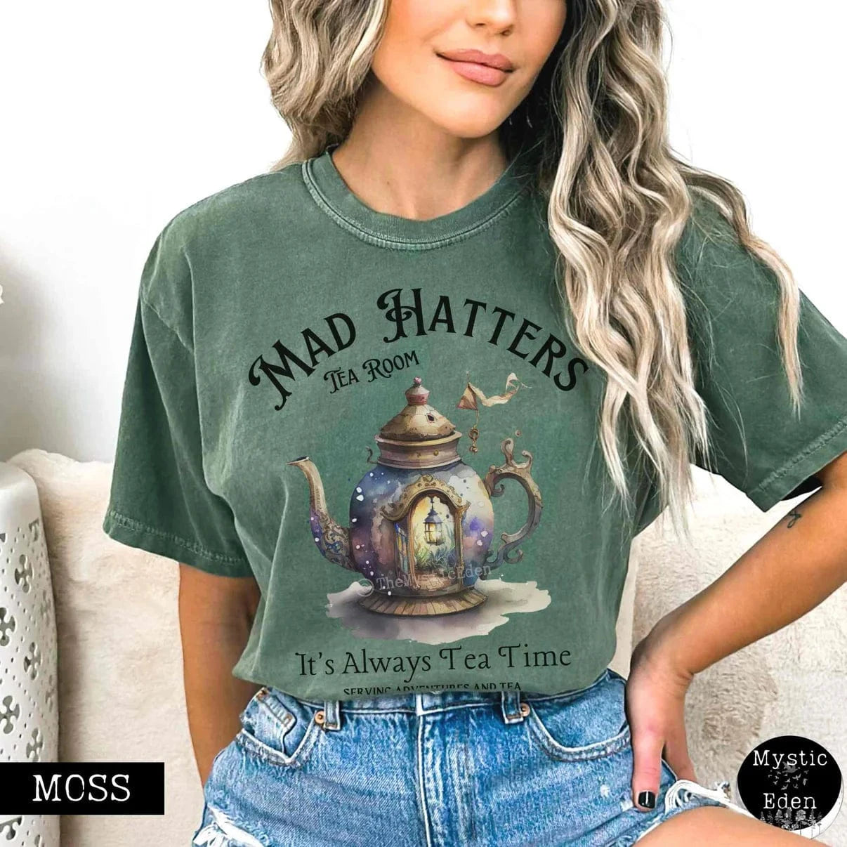 T-Shirt Moss / S It's Alway's Tea Time - Mad Hatters Tea Room Shirt The Mystic Eden