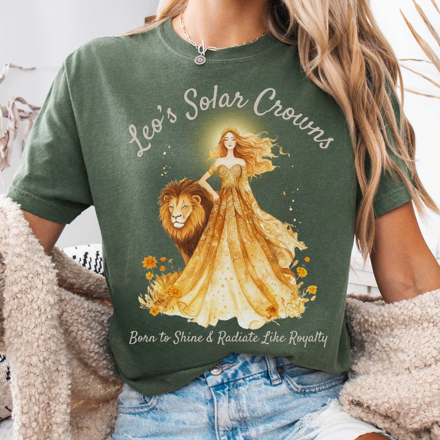 T-Shirt Moss / S Leo's Solar Crowns Zodiac Shirt The Mystic Eden