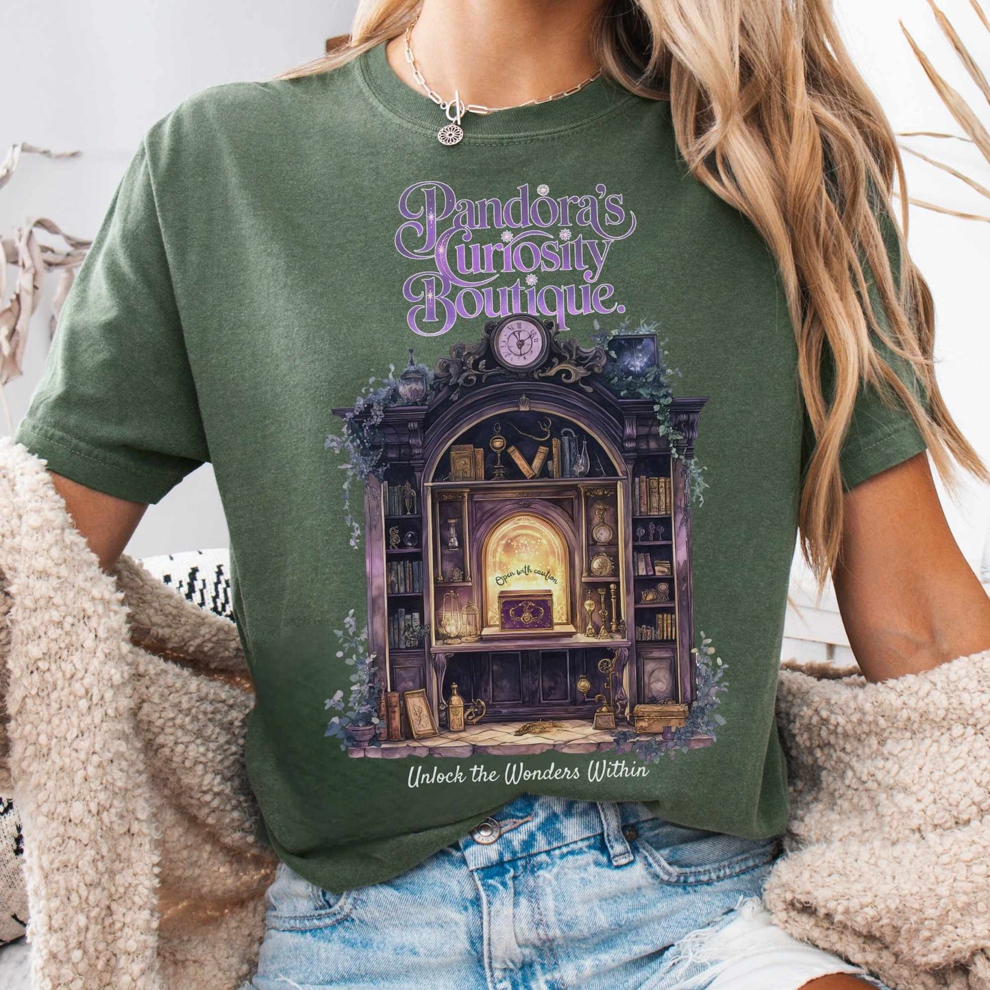 T-Shirt Moss / S Pandora's Curiosity Boutique Shirt The Mystic Eden