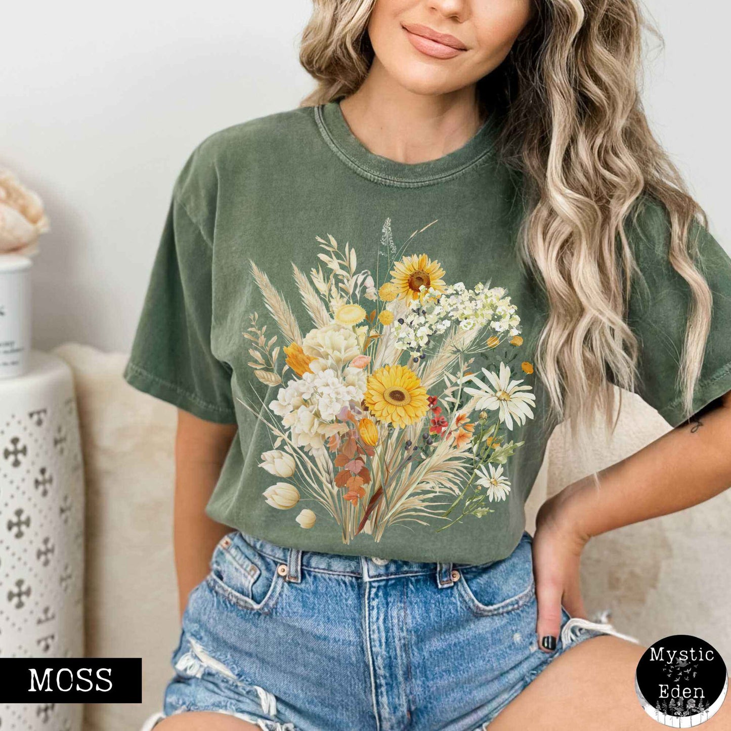 T-Shirt Moss / S Vintage spring floral wildflowers shirt The Mystic Eden