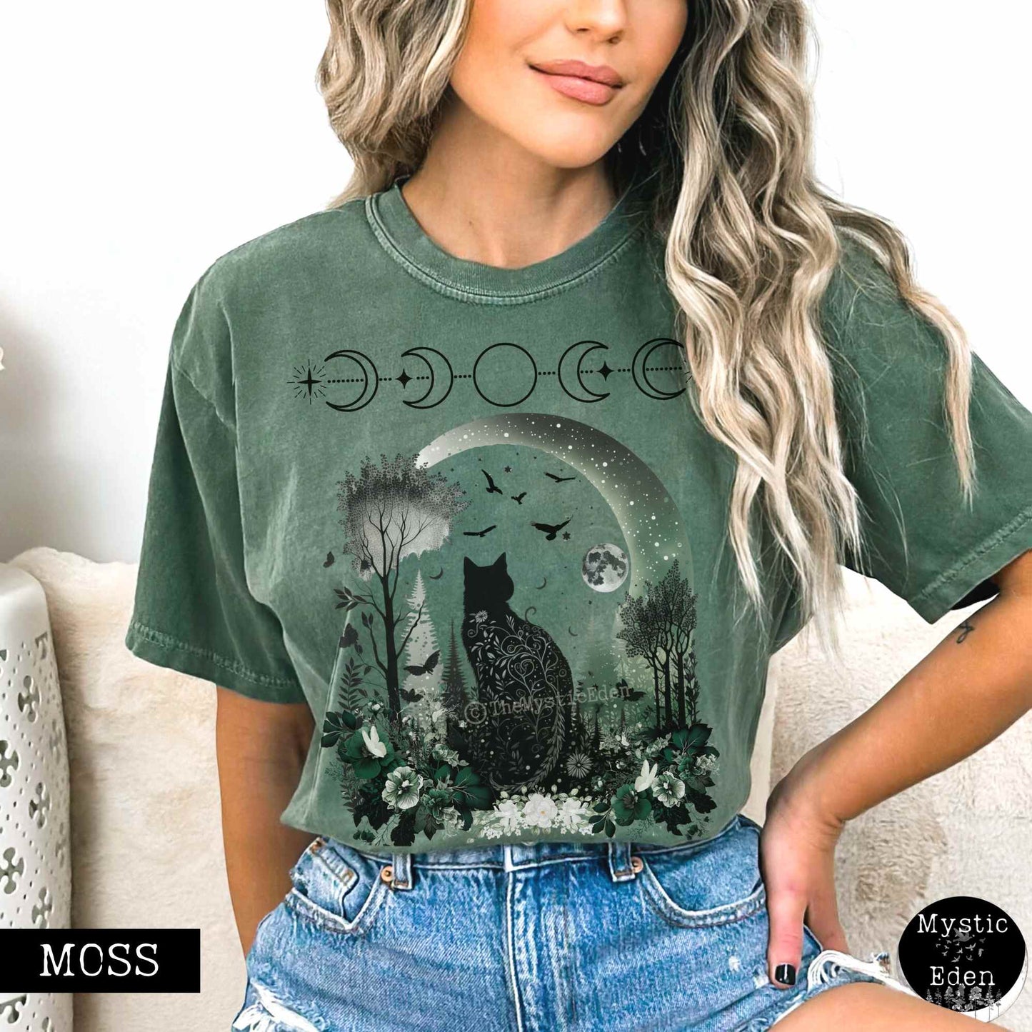 T-Shirt Moss / S Vintage Witchy Black Cat Shirt The Mystic Eden