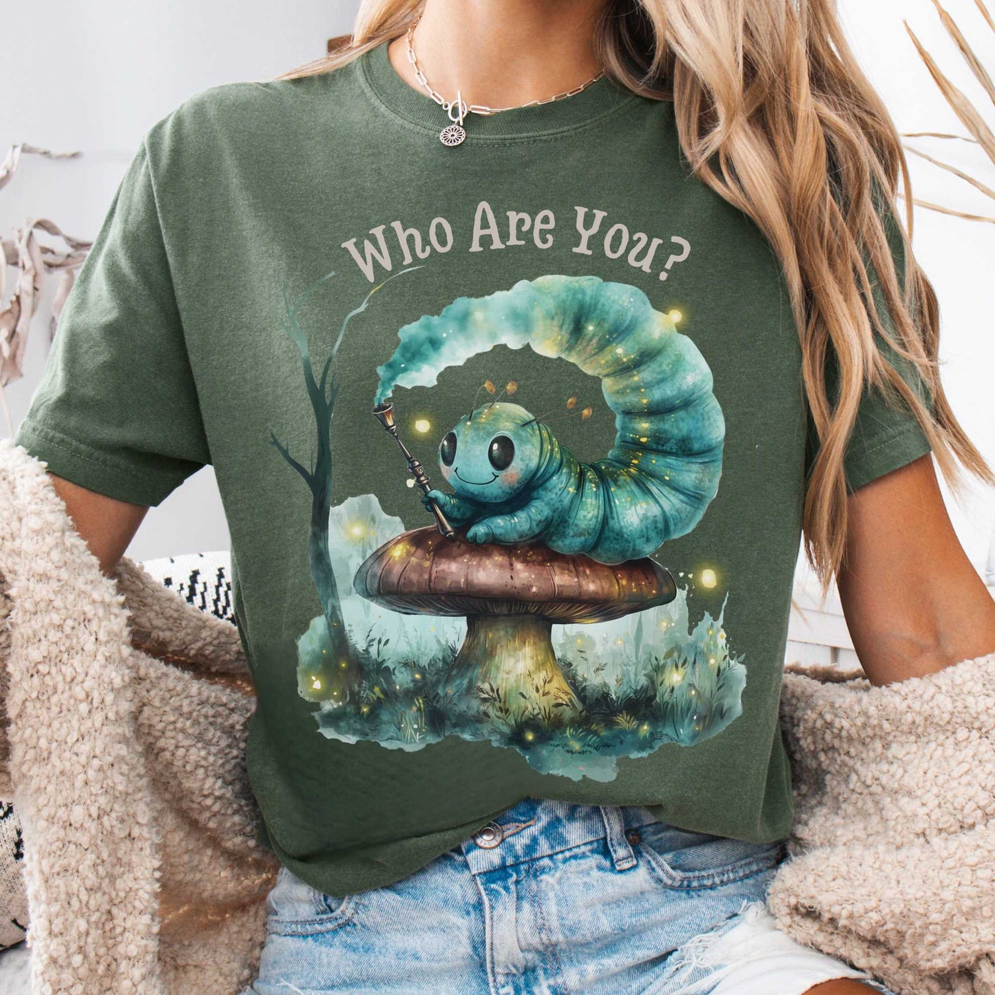 T-Shirt Moss / S Who Are You Caterpillar Shirt - Alice's Adventures in Wonderland The Mystic Eden