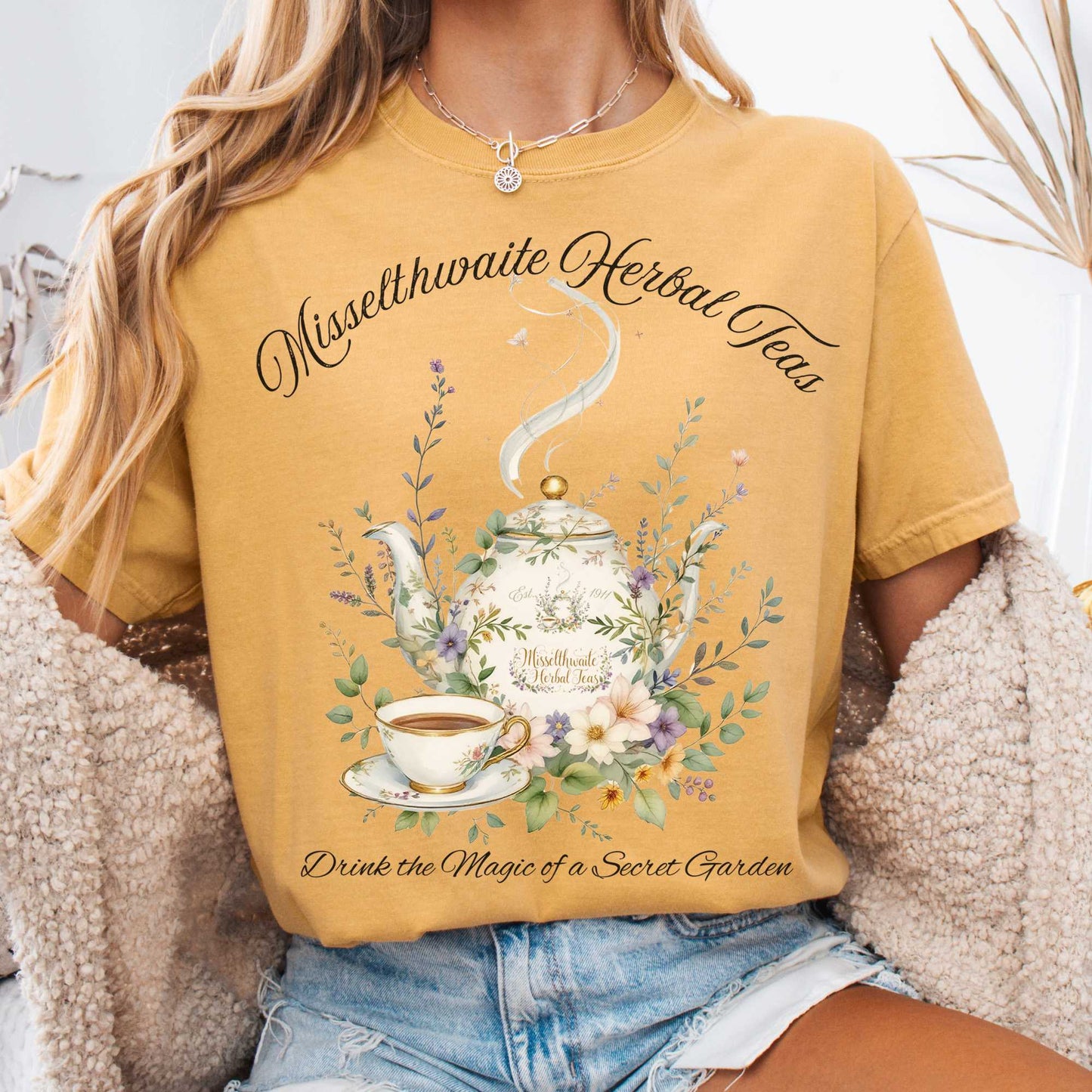 T-Shirt Mustard / S Misselthwaite Herbal Teas - The Secret Garden Tee The Mystic Eden