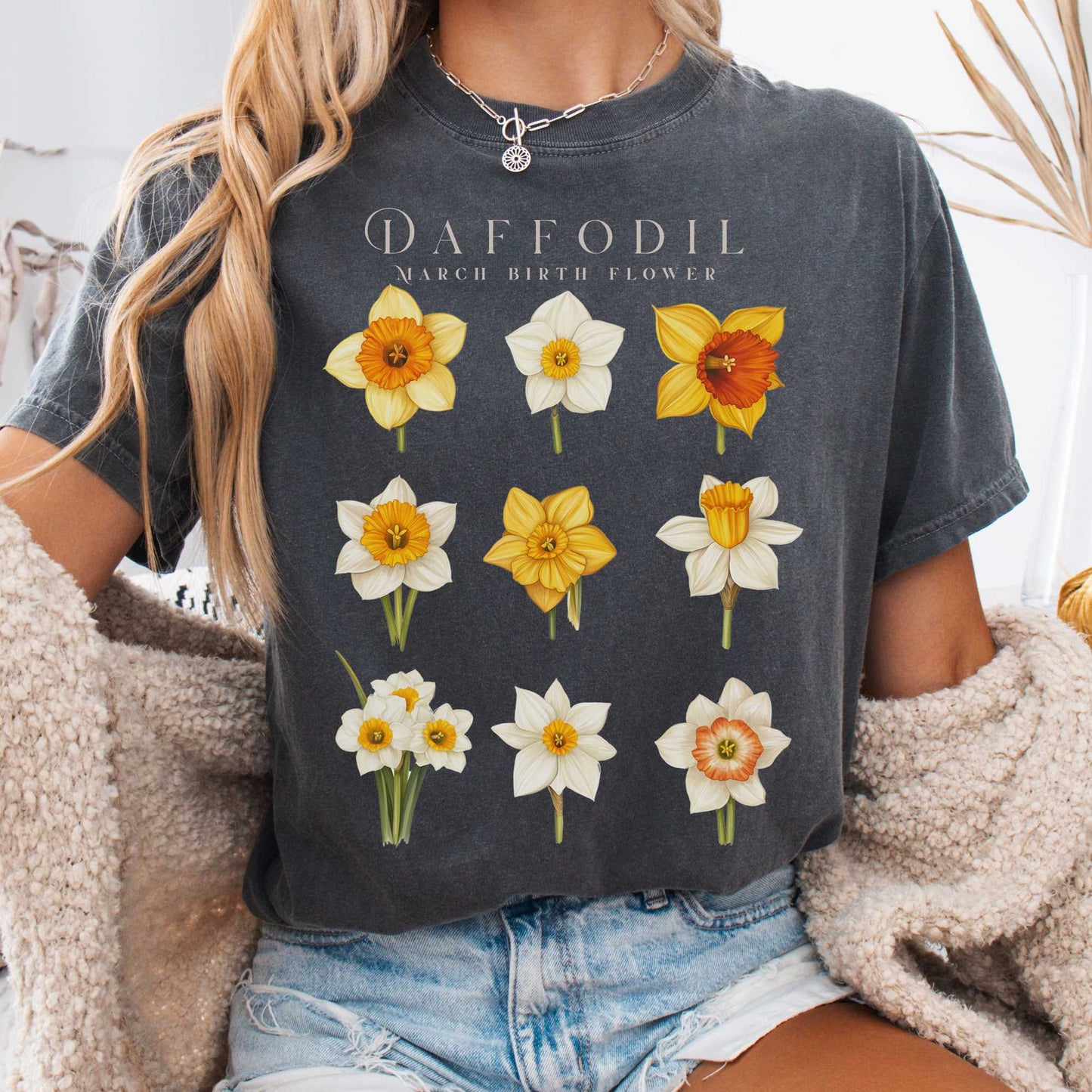 T-Shirt Pepper / S Daffodil March Birth Month Flower Shirt The Mystic Eden
