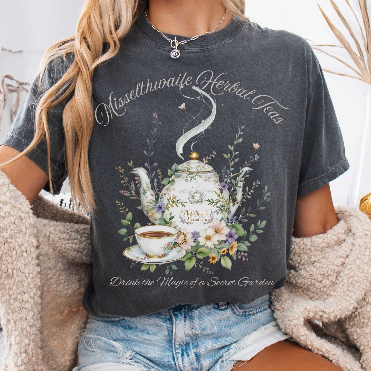 T-Shirt Pepper / S Misselthwaite Herbal Teas - The Secret Garden Tee The Mystic Eden