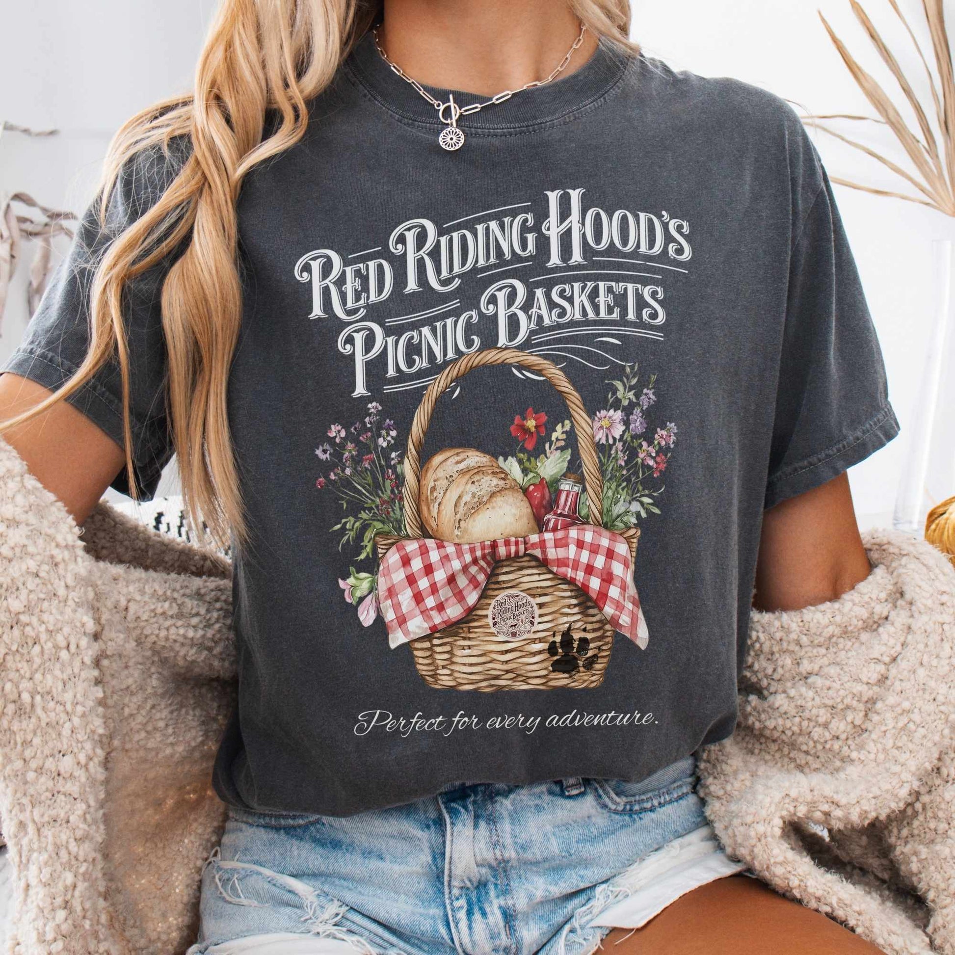 T-Shirt Pepper / S Red Riding Hood's Picnic Baskets Shirt The Mystic Eden