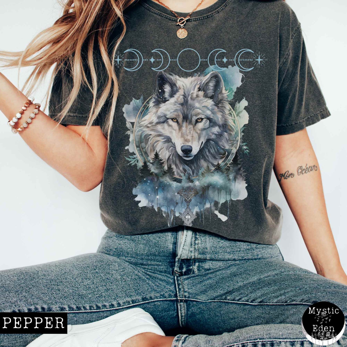 T-Shirt Pepper / S Vintage Wolf T-shirt The Mystic Eden