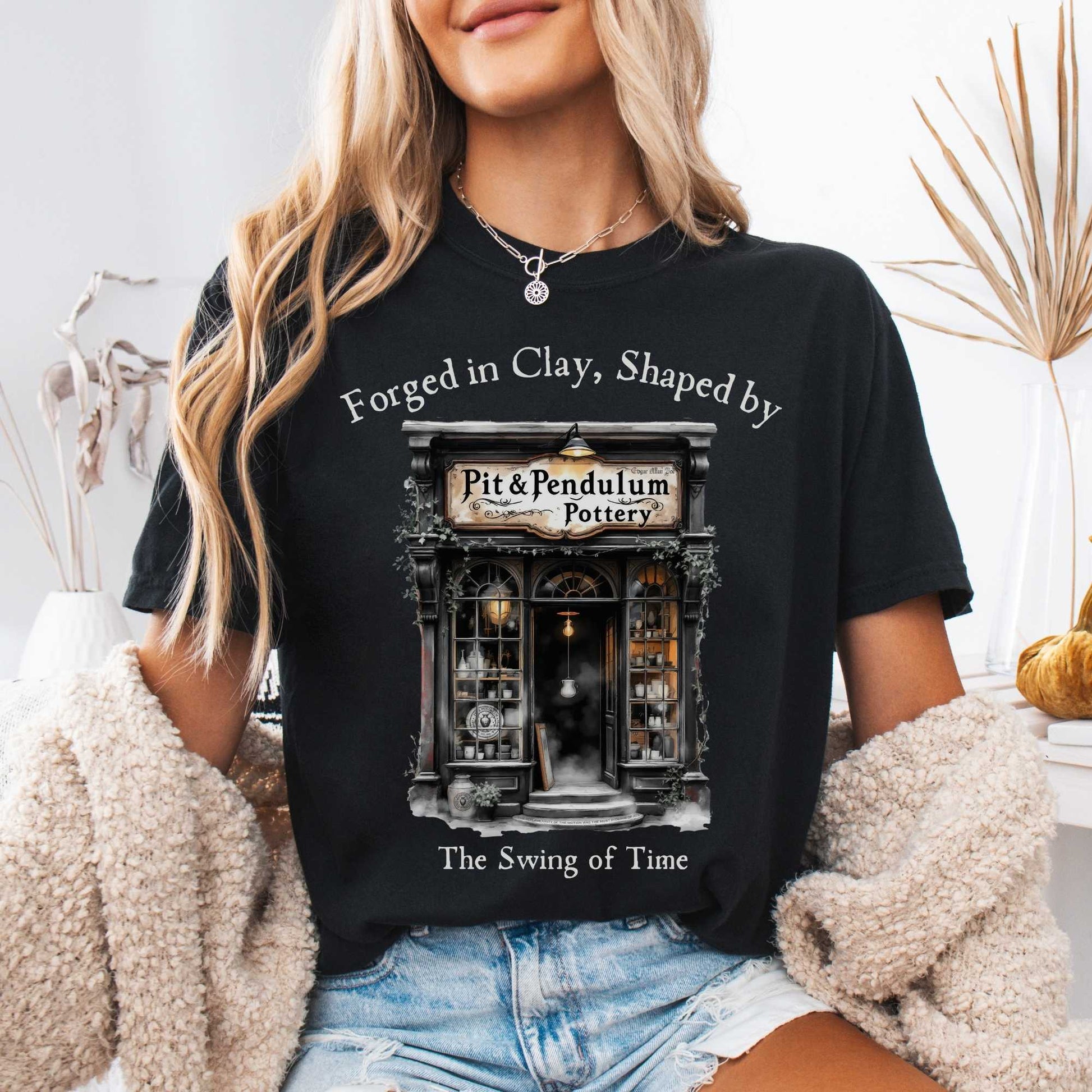 T-Shirt Pit & Pendulum Pottery Edgar Allan Poe Shirt The Mystic Eden