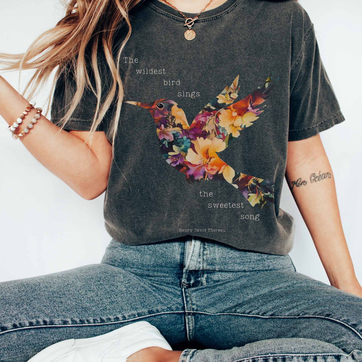 T-Shirt The wildest bird sings the sweetest song - Henry Thoreau Shirt The Mystic Eden