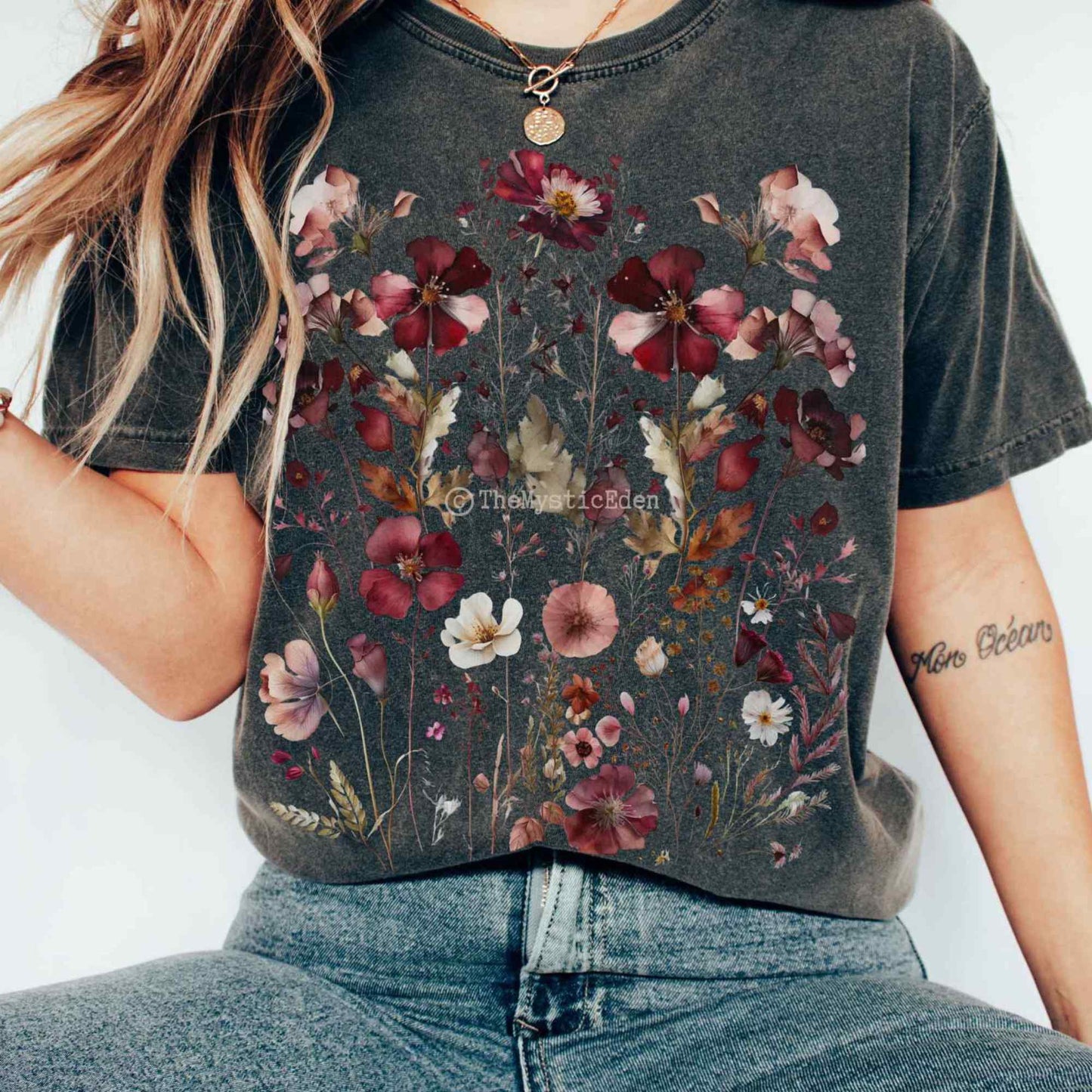 T-Shirt Vintage maroon pressed flowers shirt The Mystic Eden