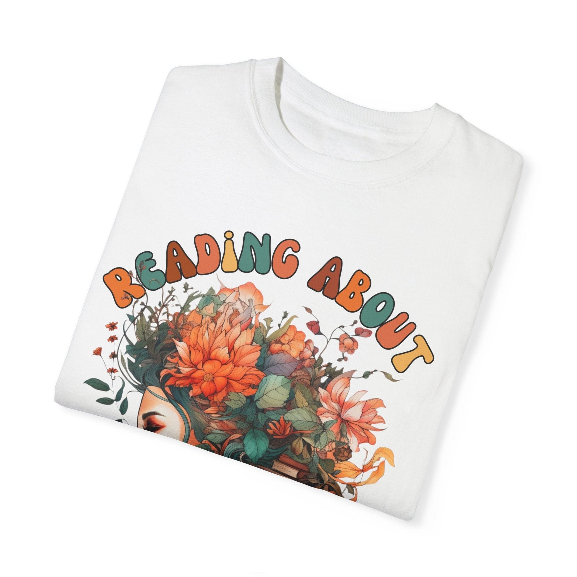 T-Shirt Vintage Reading About Dragons Bookish T-Shirt The Mystic Eden