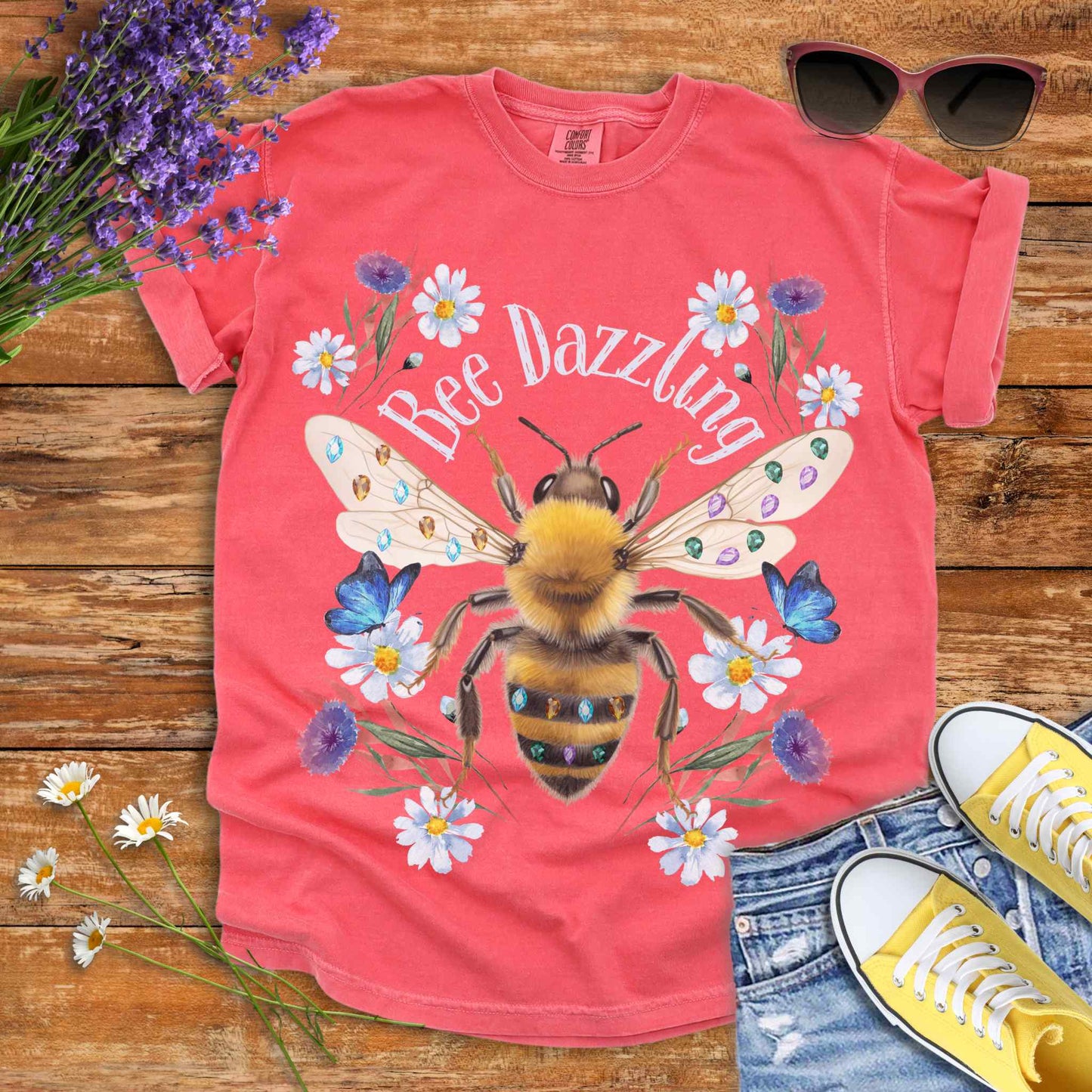 T-Shirt Watermelon / S Vintage Bee Dazzling T-Shirt The Mystic Eden