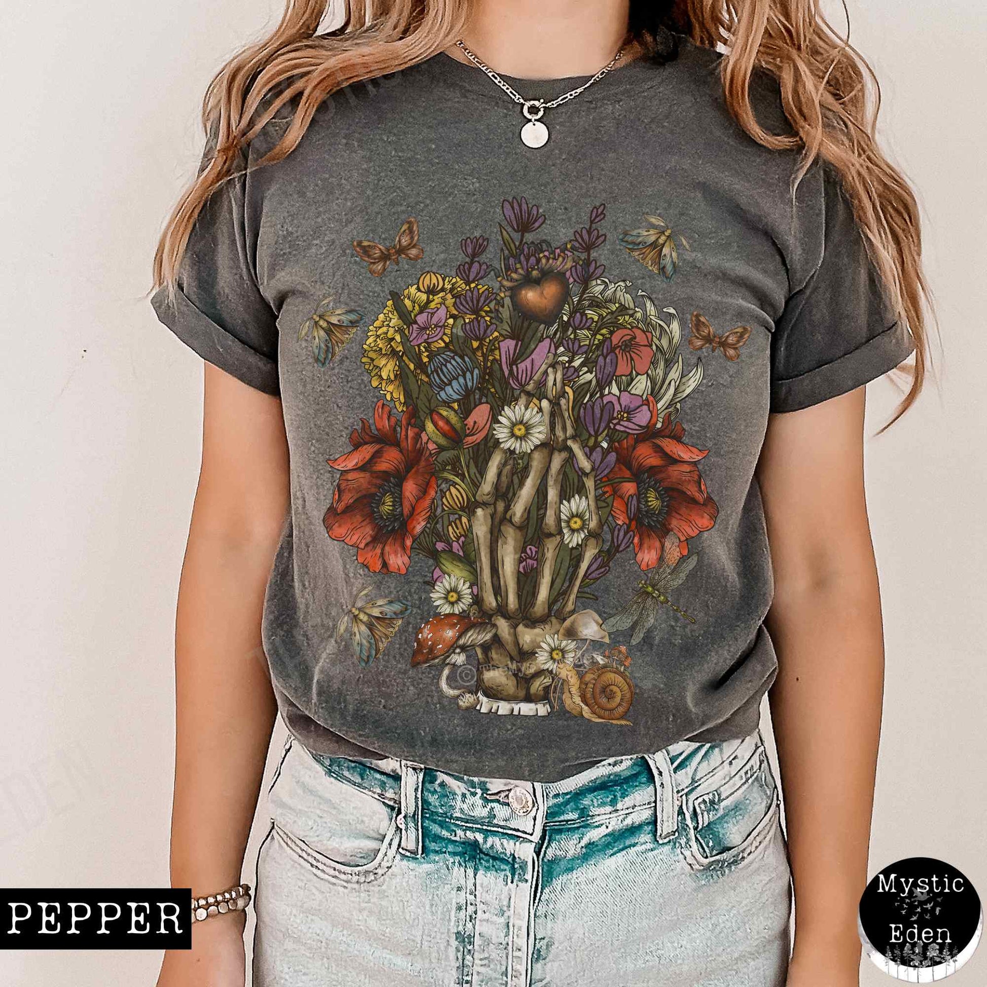 T-Shirt Witchy goblincore shirt The Mystic Eden