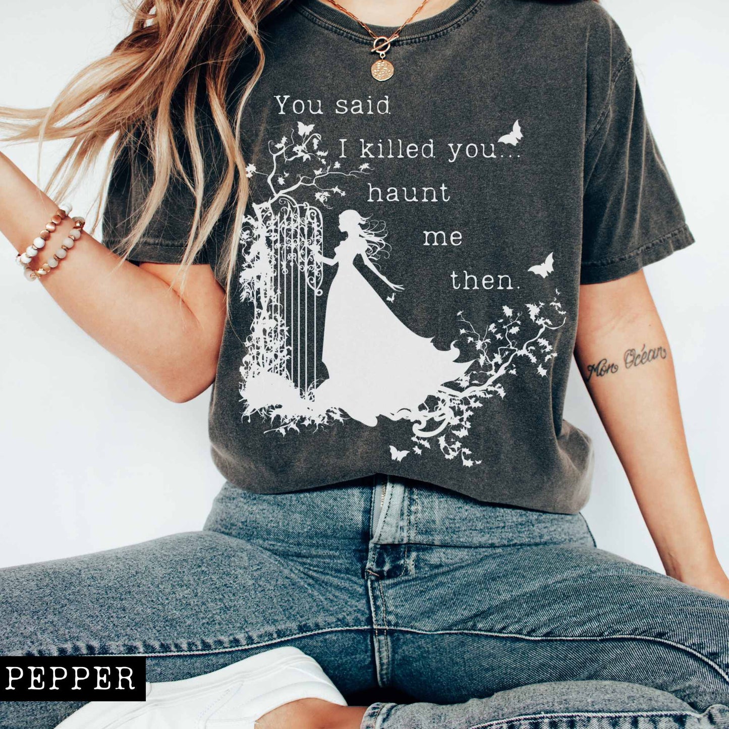 T-Shirt Wuthering Heights Emily Bronte Halloween Shirt The Mystic Eden