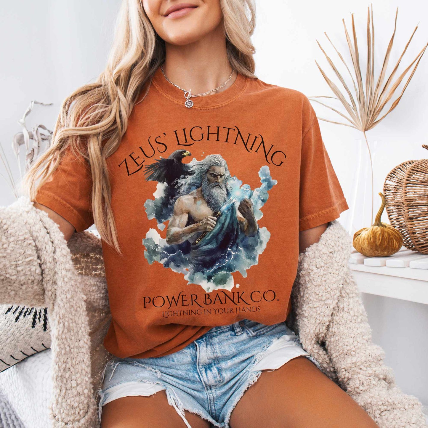 T-Shirt Zeus' Lightning Power Bank Co. Tee The Mystic Eden