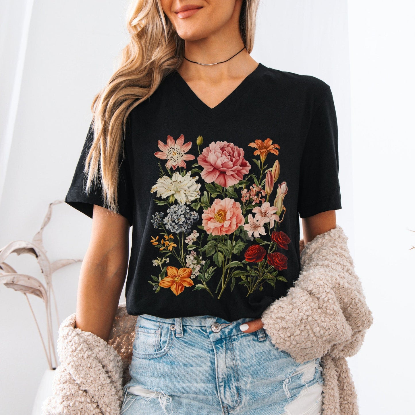 V-neck Mixed Floral V-Neck Tee The Mystic Eden