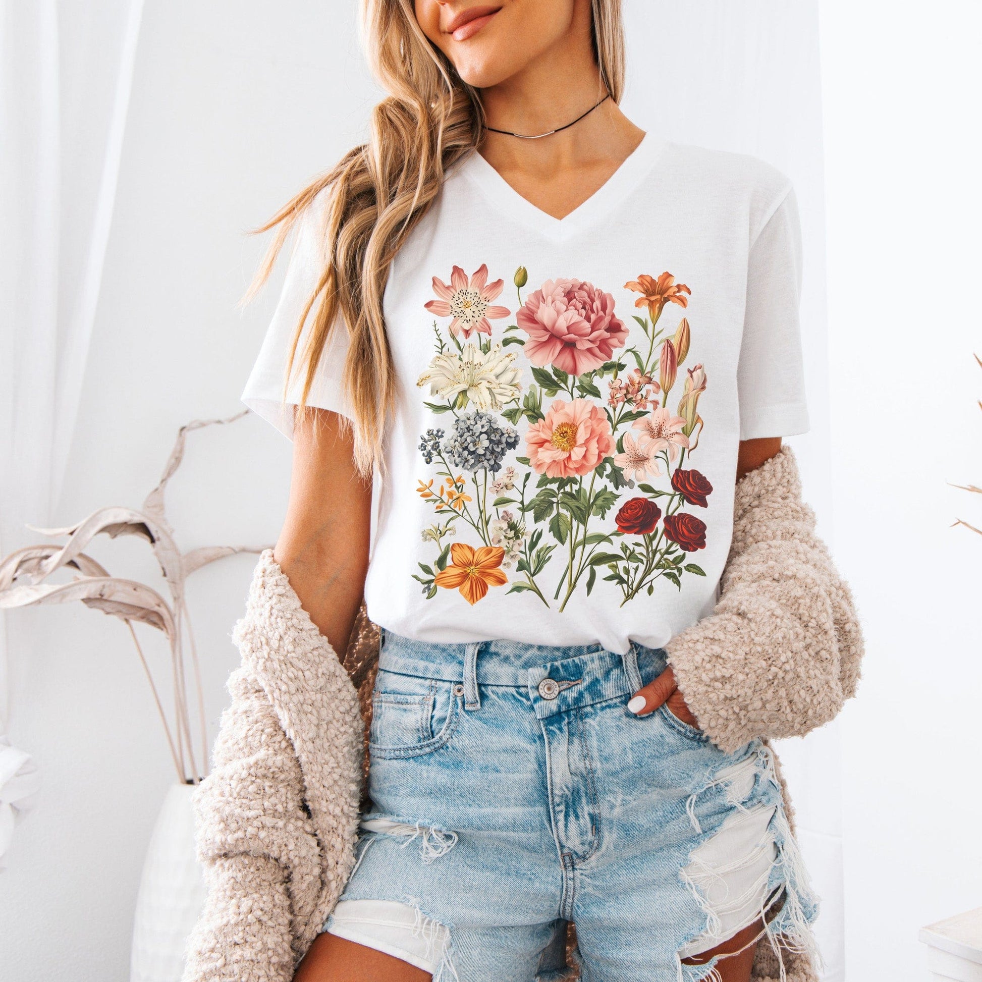 V-neck Mixed Floral V-Neck Tee The Mystic Eden