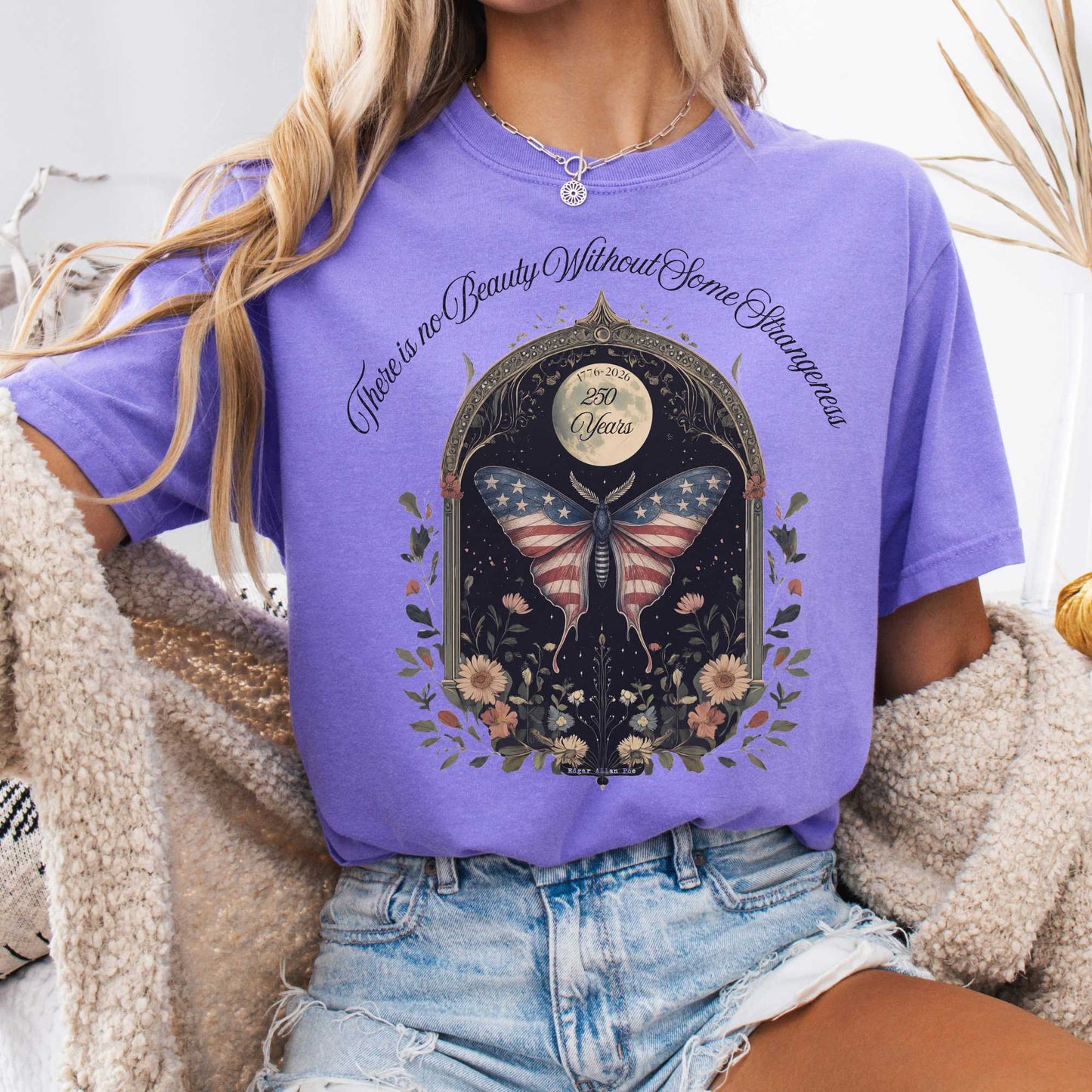 T-Shirt Violet / S There Is No Beauty Without Some Strangeness America 250 T-Shirt The Mystic Eden