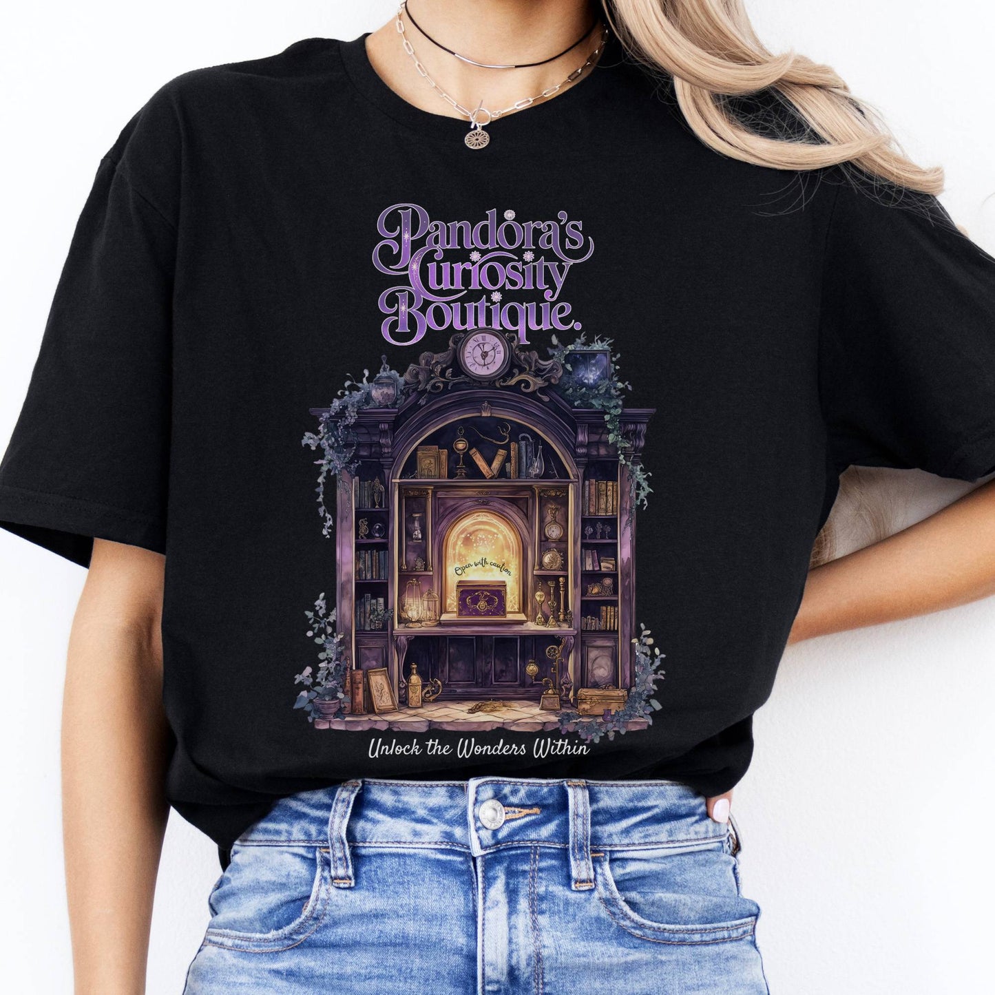 T-Shirts Pandora's Curiosity Boutique T-Shirt The Mystic Eden