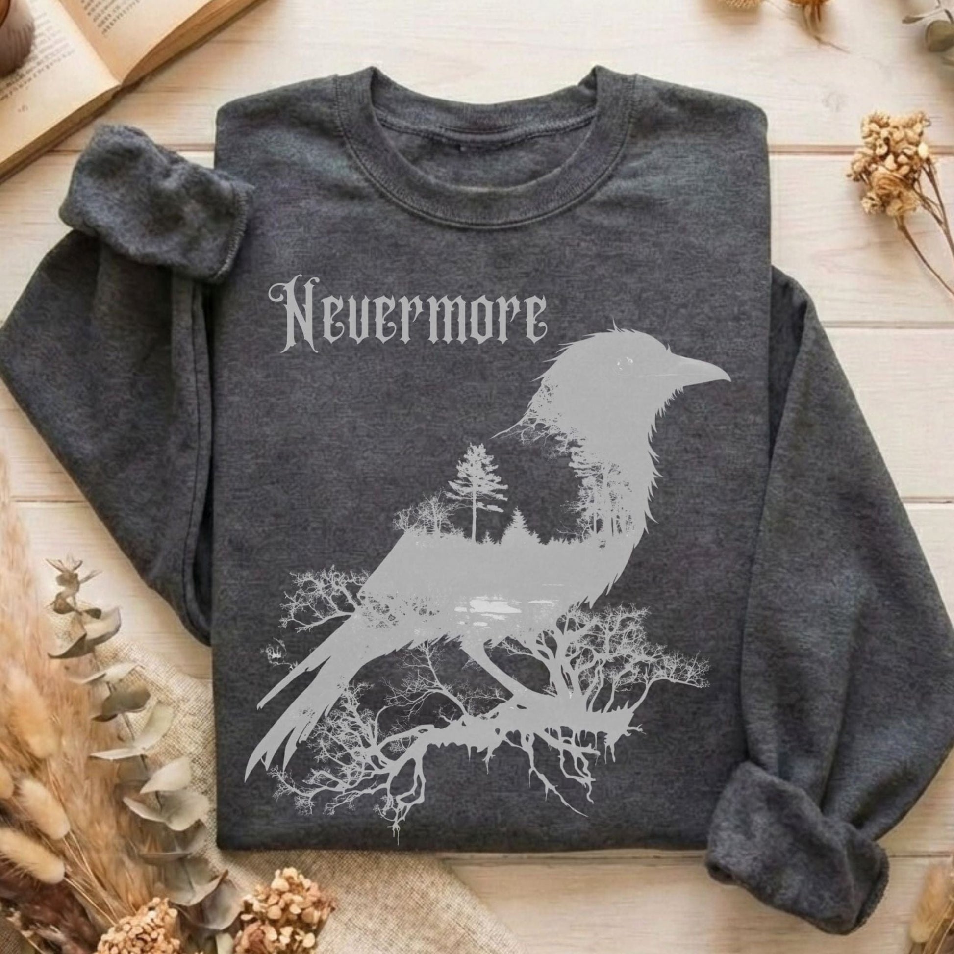 Sweatshirt Dark Heather / S Design 72 Sweatshirt The Mystic Eden