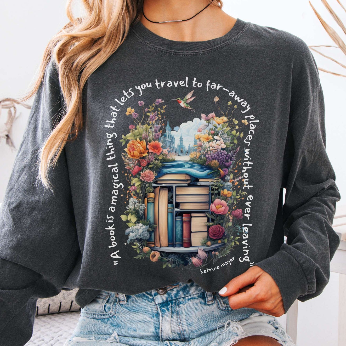 Long-sleeve Pepper / S A Book Is A Magical Thing Long Sleeve The Mystic Eden