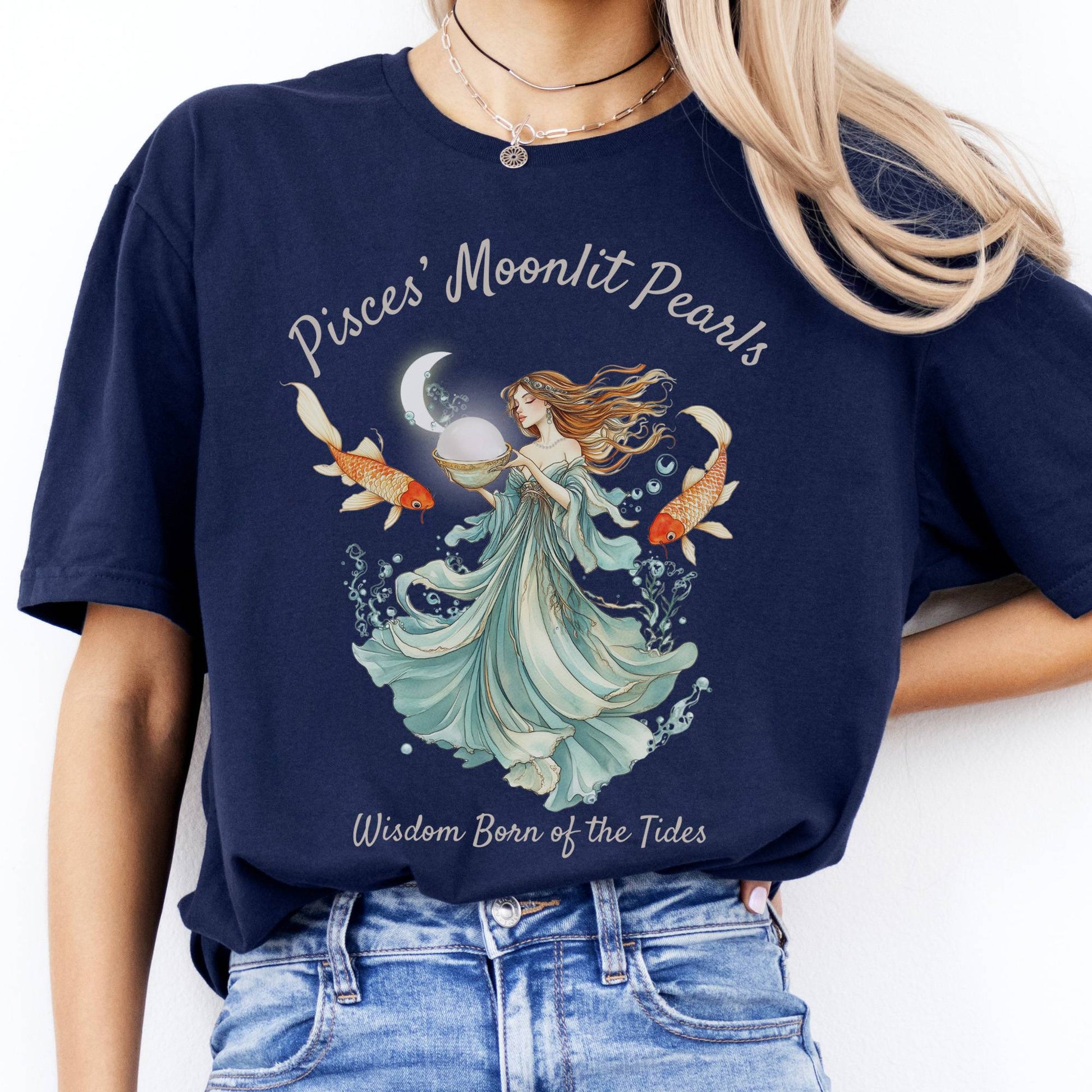 T-Shirt Pisces' Moonlit Pearls Zodiac T-Shirt The Mystic Eden