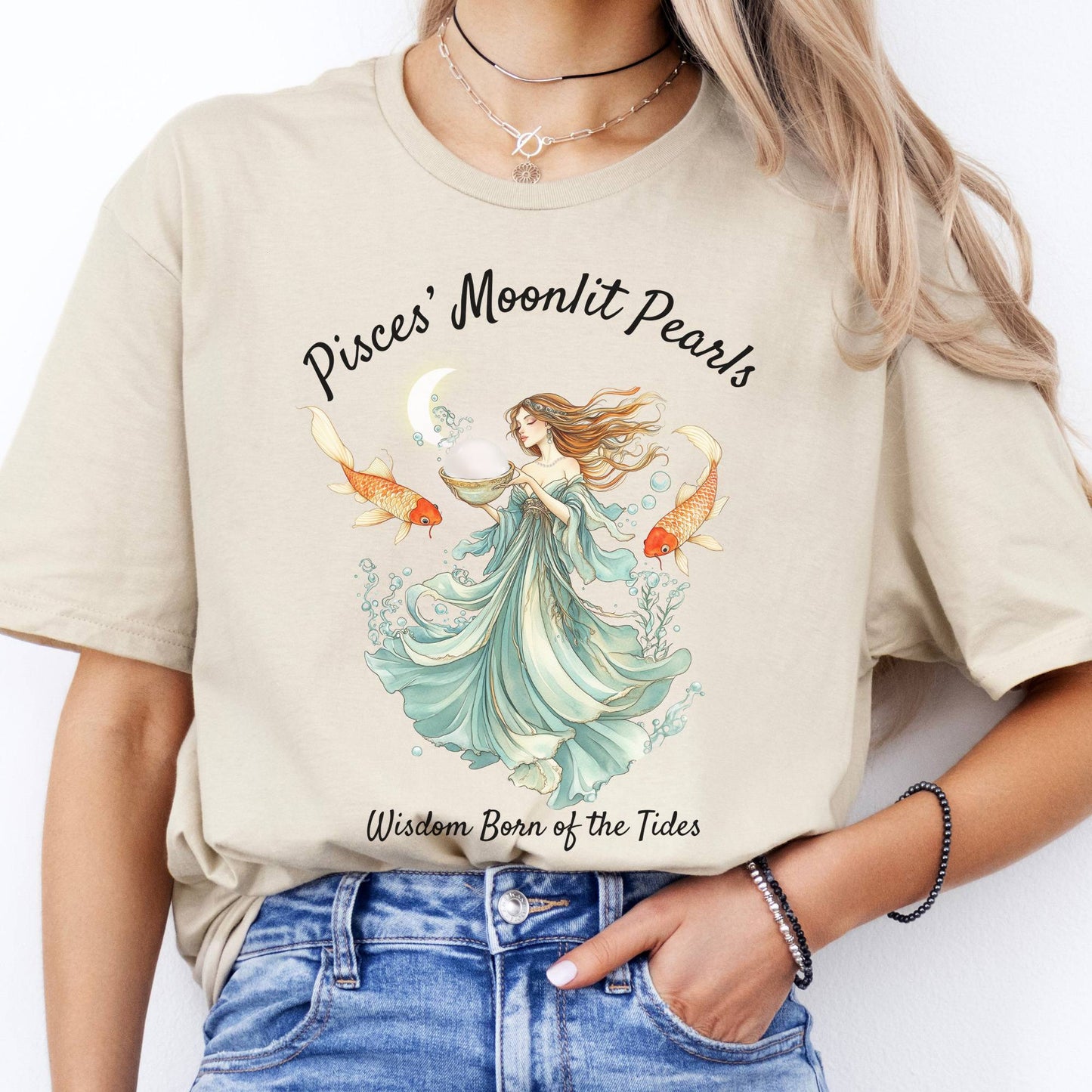 T-Shirt Pisces' Moonlit Pearls Zodiac T-Shirt The Mystic Eden