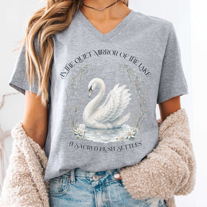 V-neck Athletic Heather / S Design 315 V-Neck The Mystic Eden