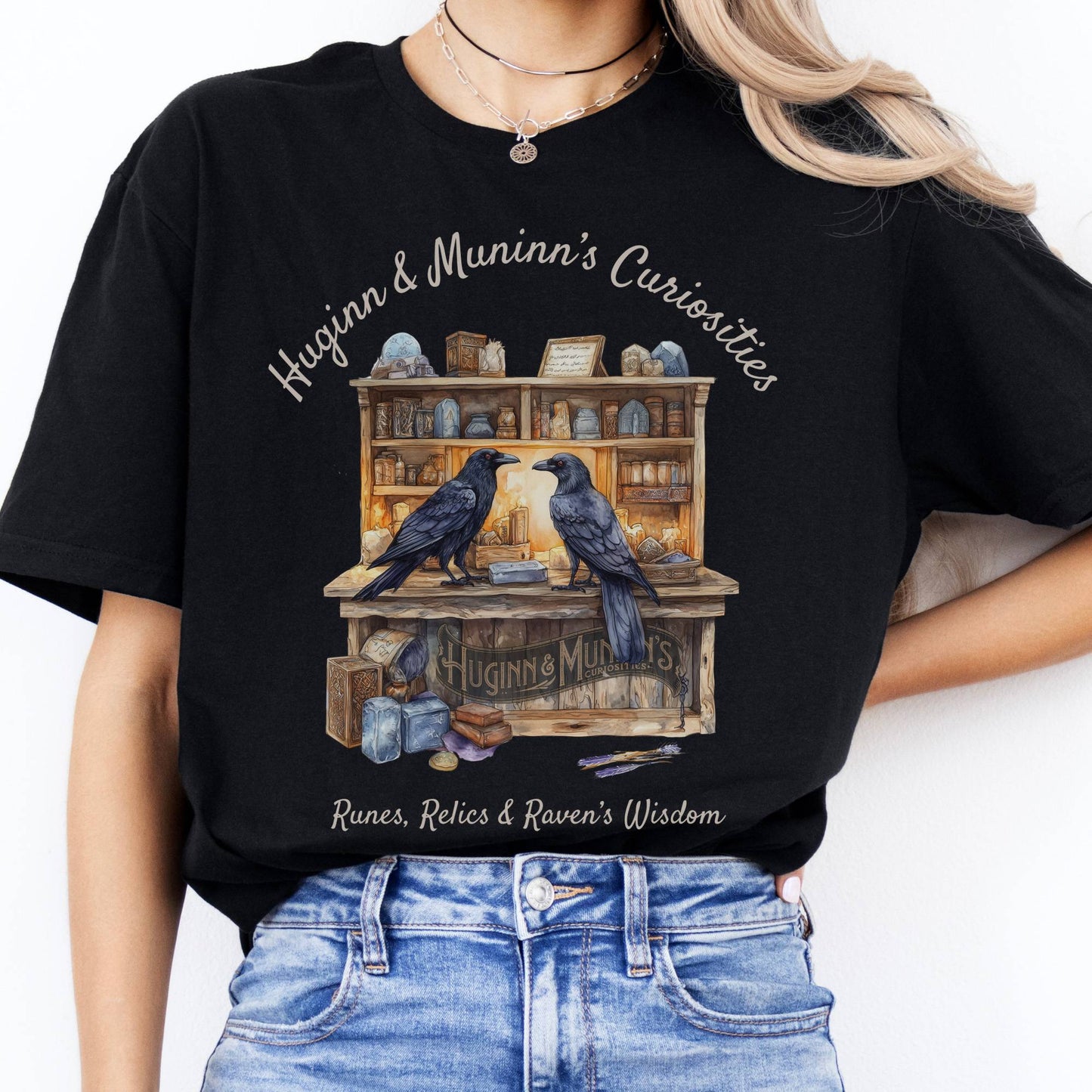 T-Shirt Huginn and Muninn's Curiosities Norse Mythology T-Shirt The Mystic Eden