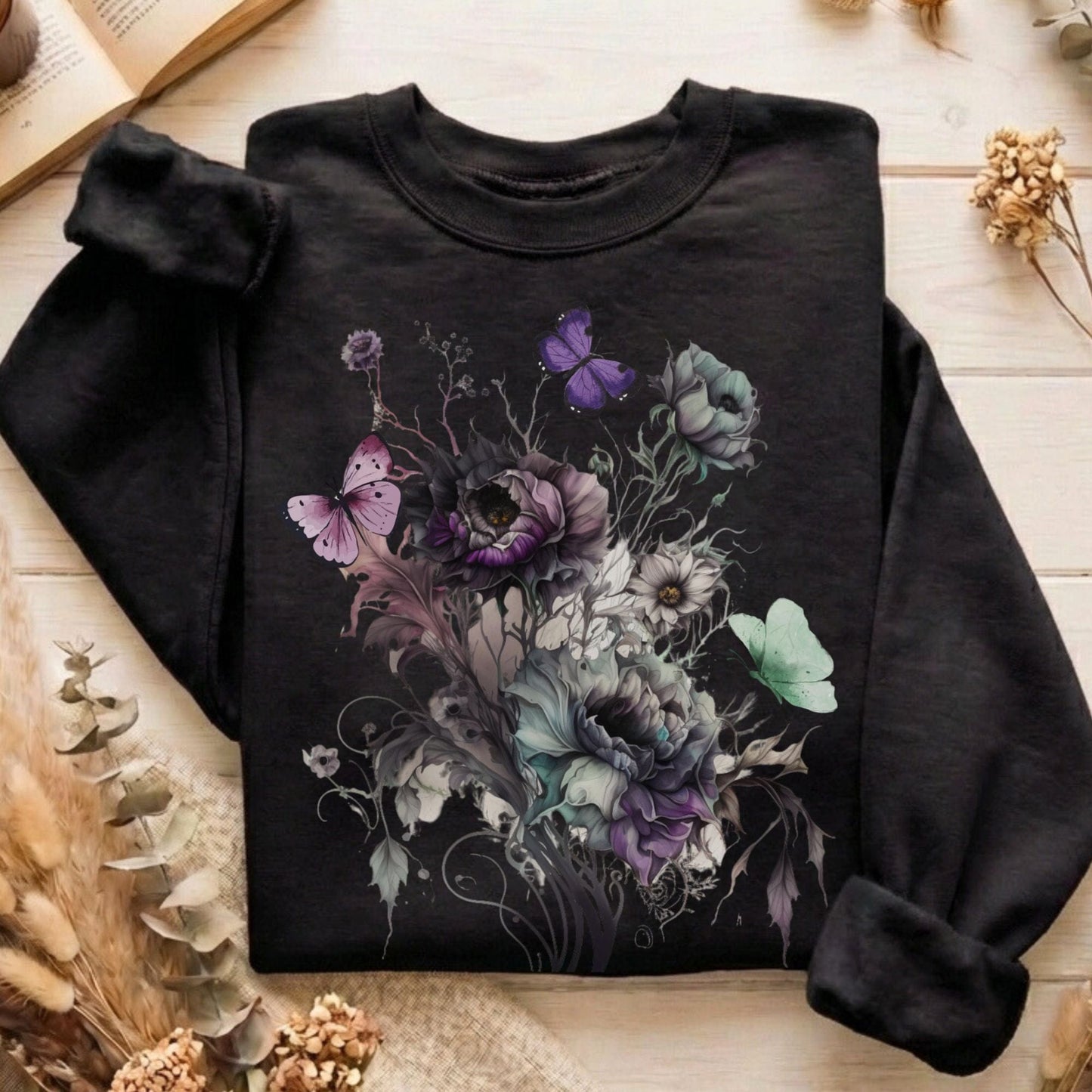 Sweatshirt Black / S Design 48 Sweatshirt The Mystic Eden