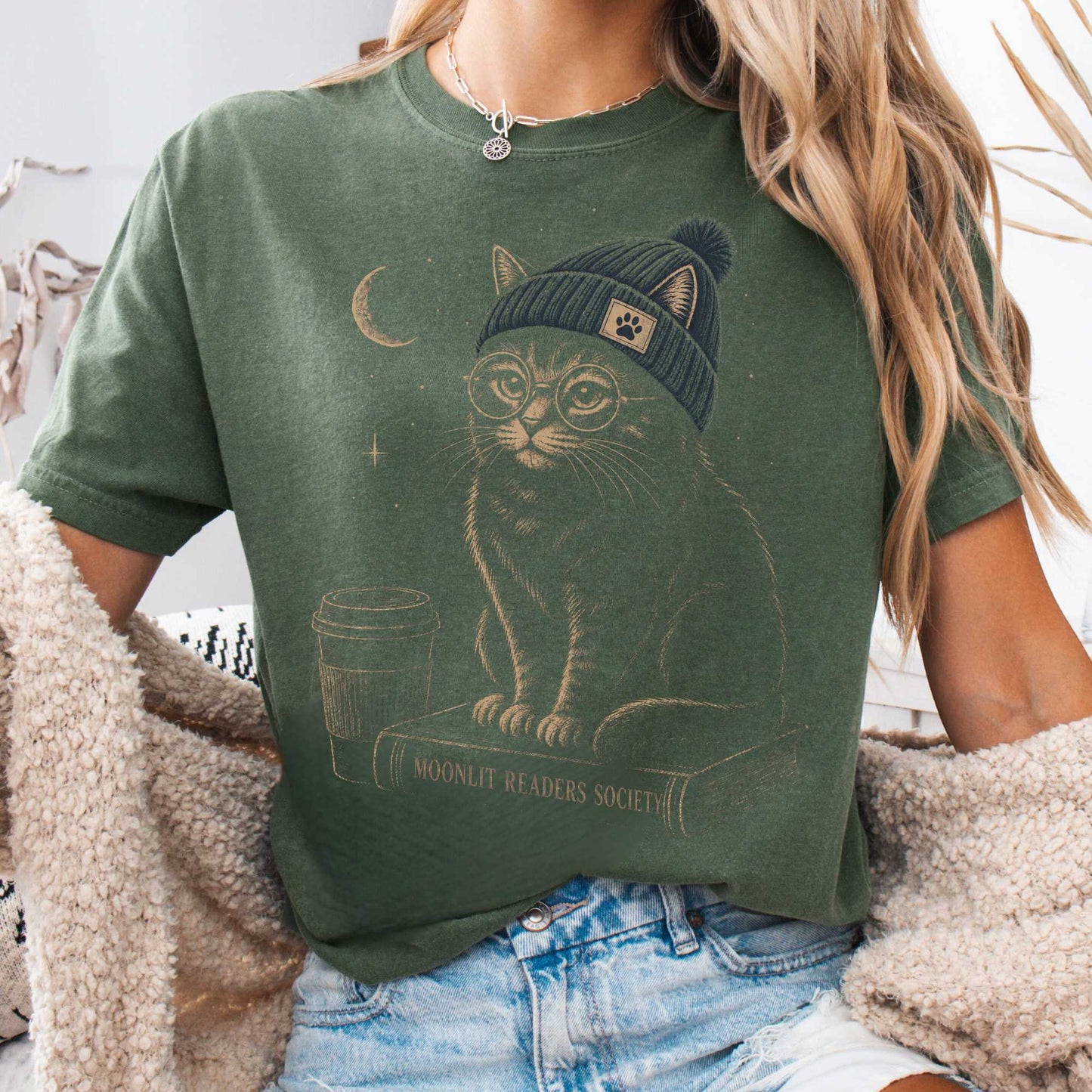 T-Shirt Moss / S Moonlit Readers Society Cat T-Shirt The Mystic Eden