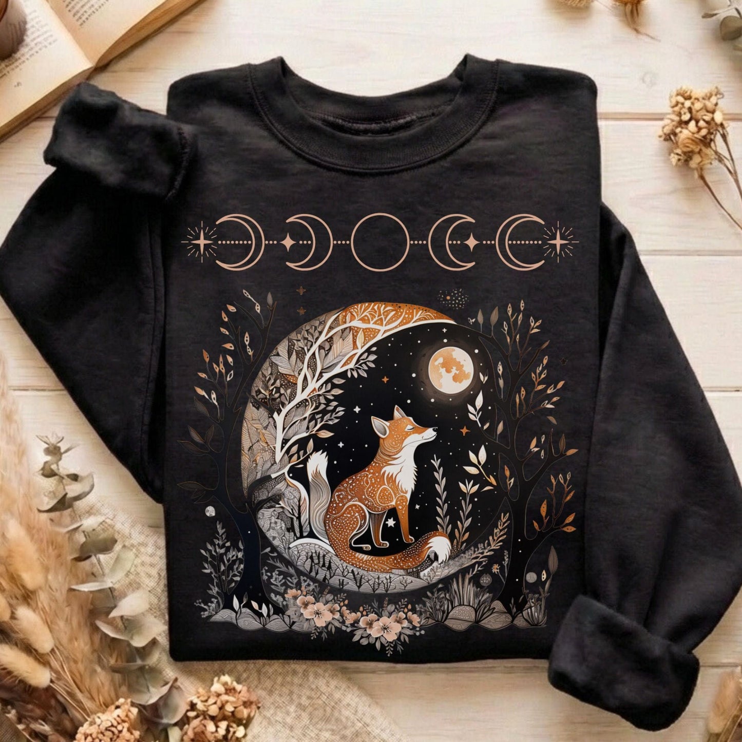 Sweatshirt Black / S Moonlit Fox Sweatshirt The Mystic Eden