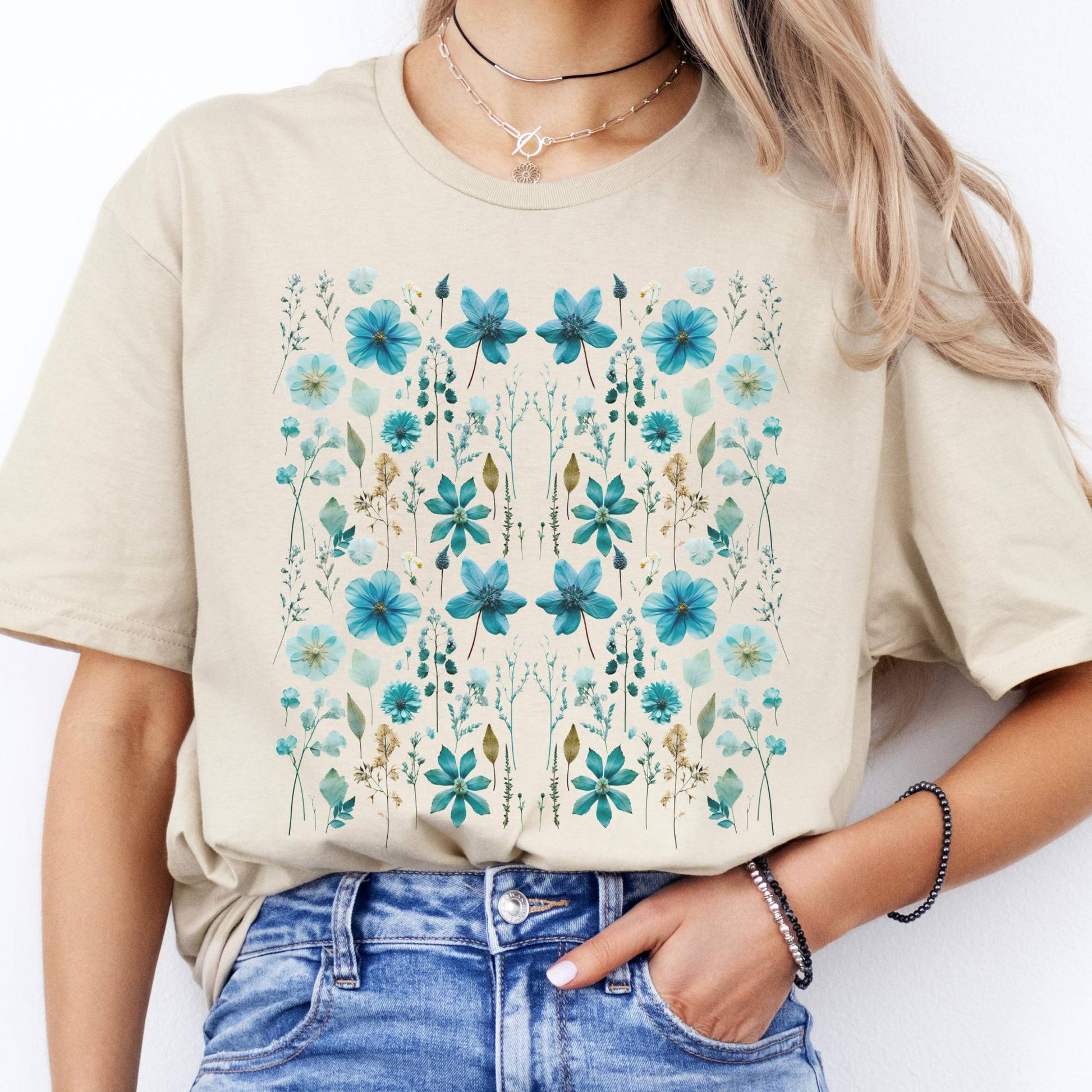 T-Shirt Turquoise Wildflower T-Shirt The Mystic Eden